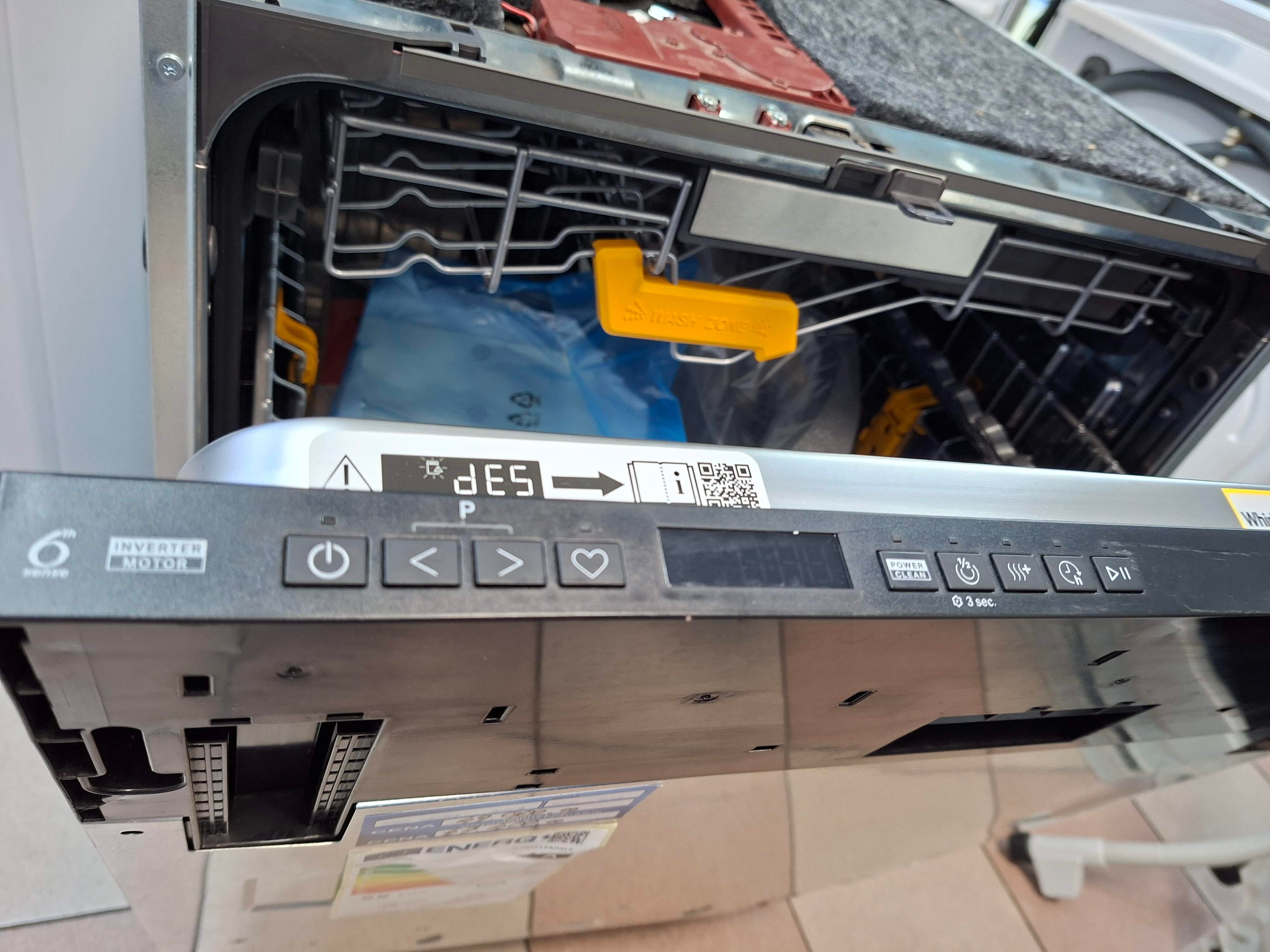 Ugradna Sudo mašina Whirlpool WH8IA15AM6L0 , 15 kompleta
