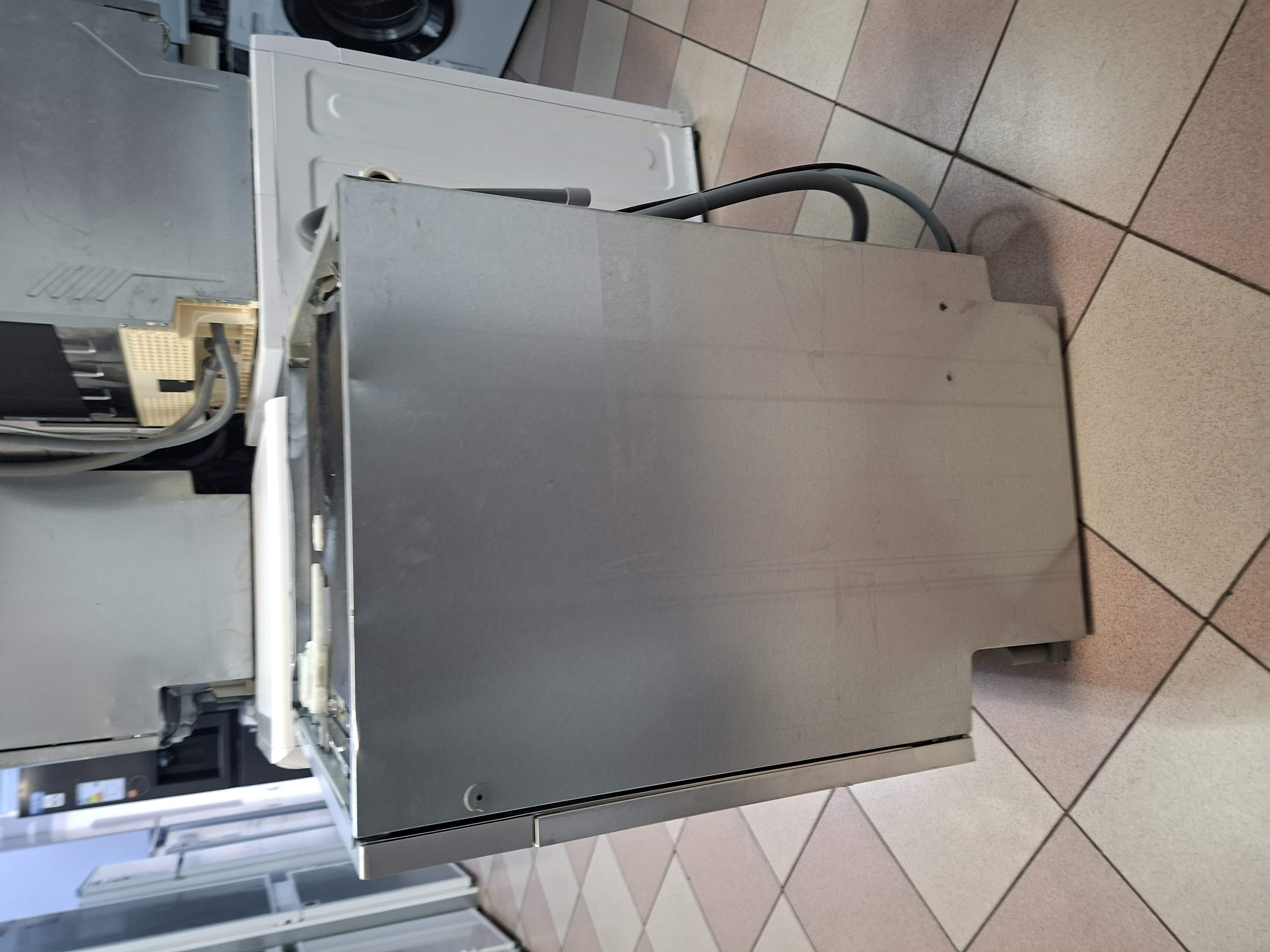 Ugradna Sudo mašina Whirlpool WIC 3C26 F, 14 kompleta