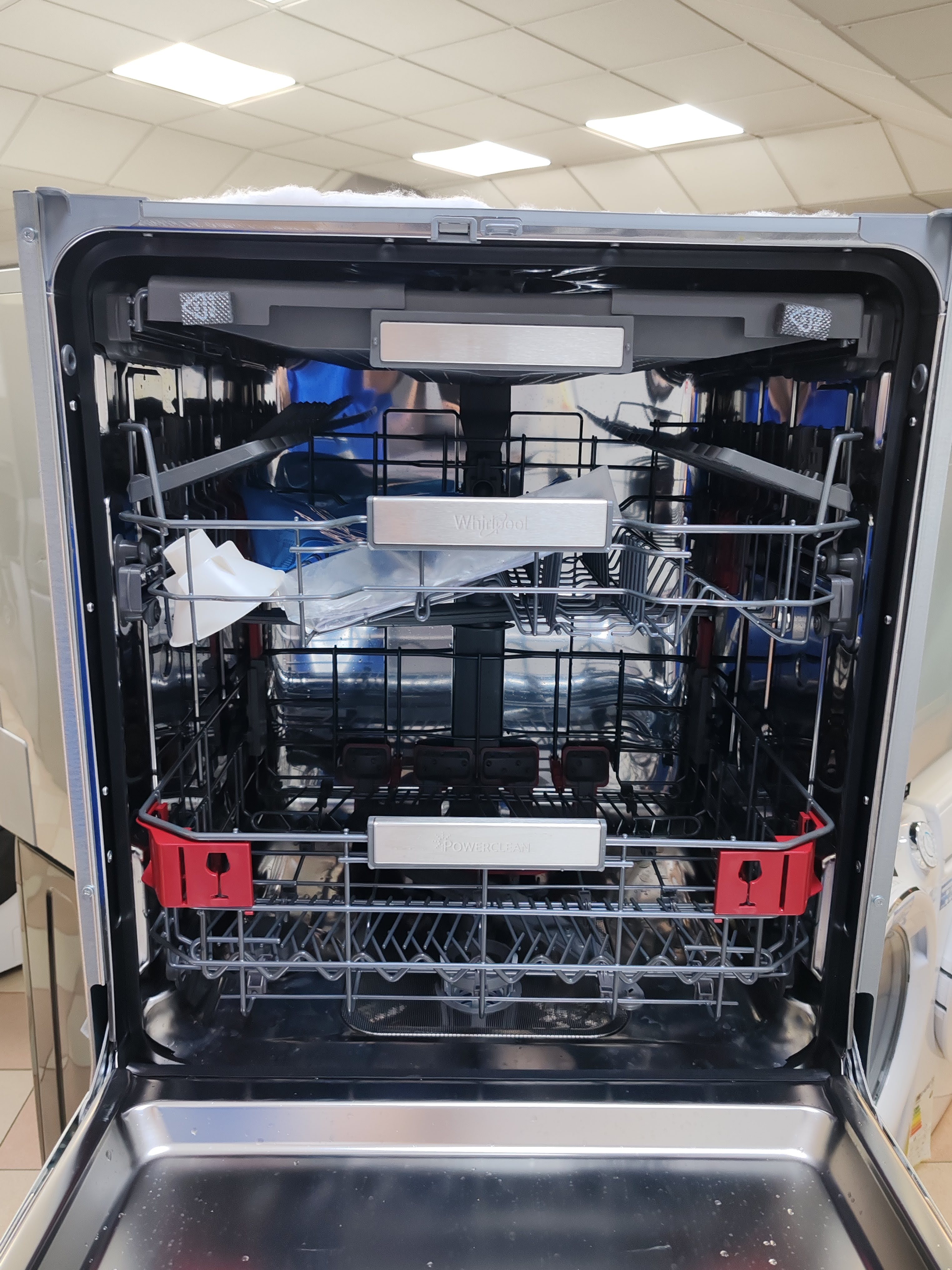 Ugradna Sudo mašina Whirlpool WIO 30540 PELG,14kompleta