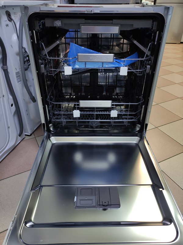 Ugradna Sudo mašina Whirlpool WIO 3O26 PL, 14kompleta