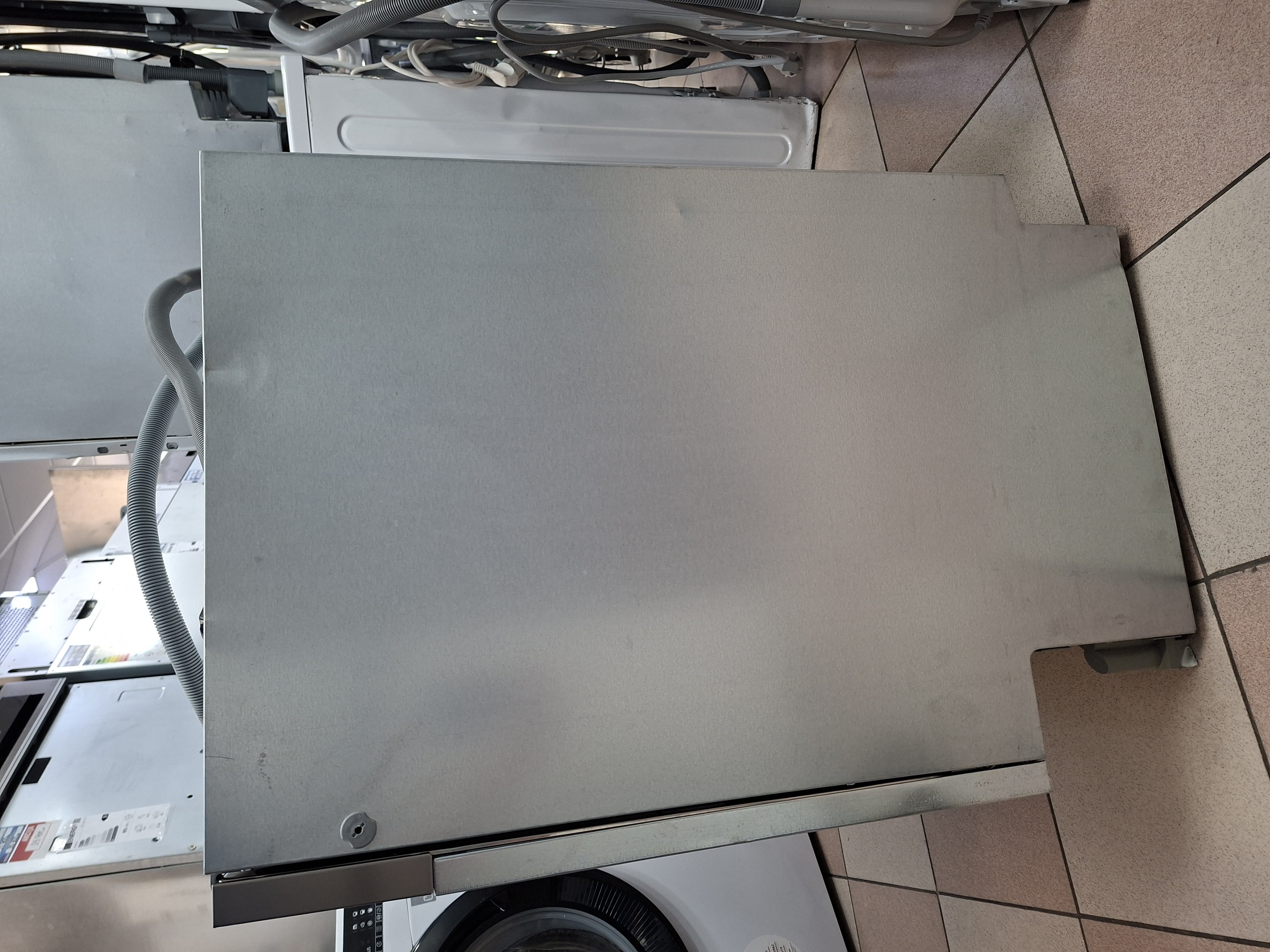 Ugradna Sudo mašina Whirlpool WIO 3O540 PELG,14kompleta