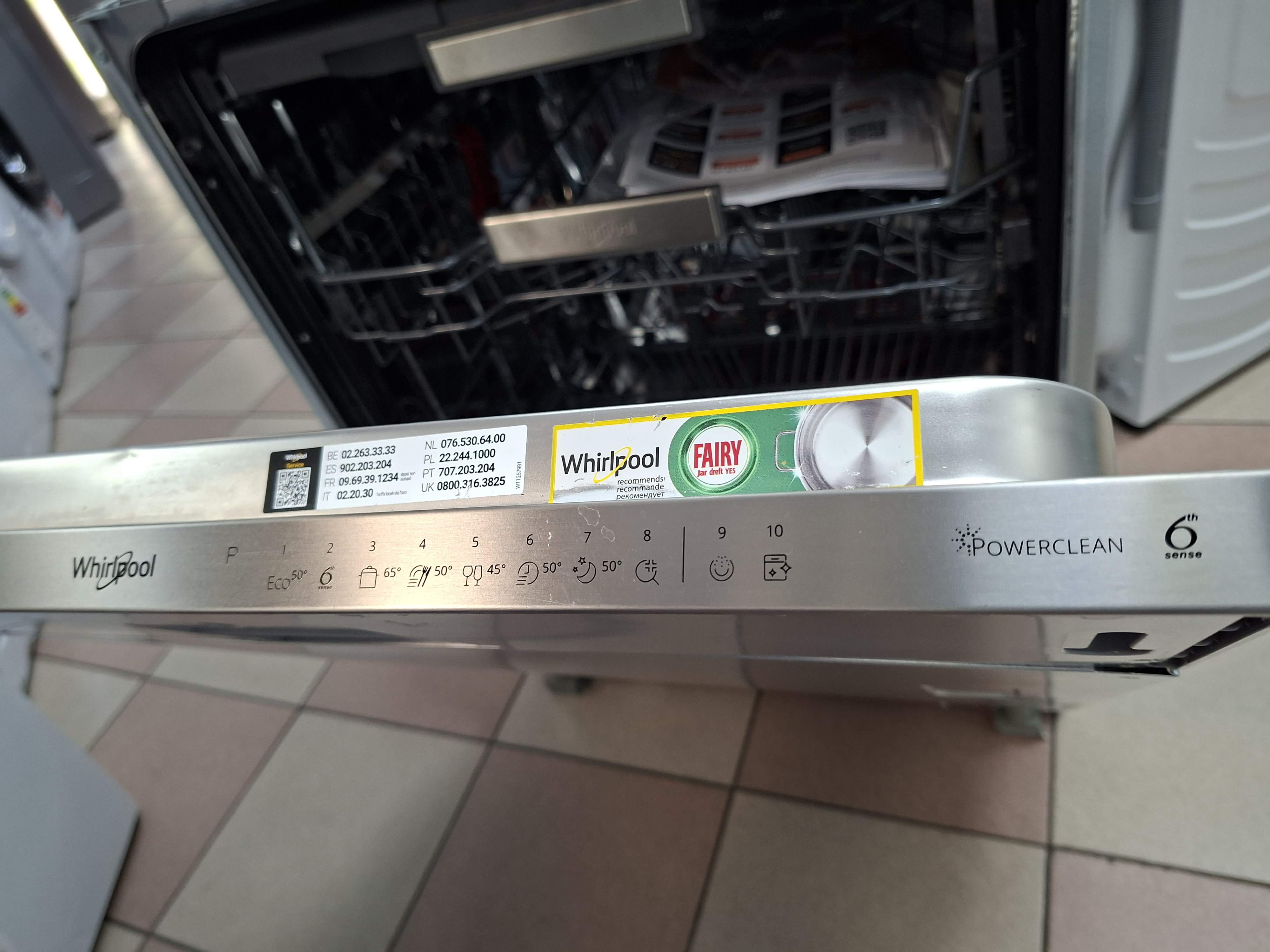 Ugradna Sudo mašina Whirlpool WIO 3O540 PELG,14kompleta