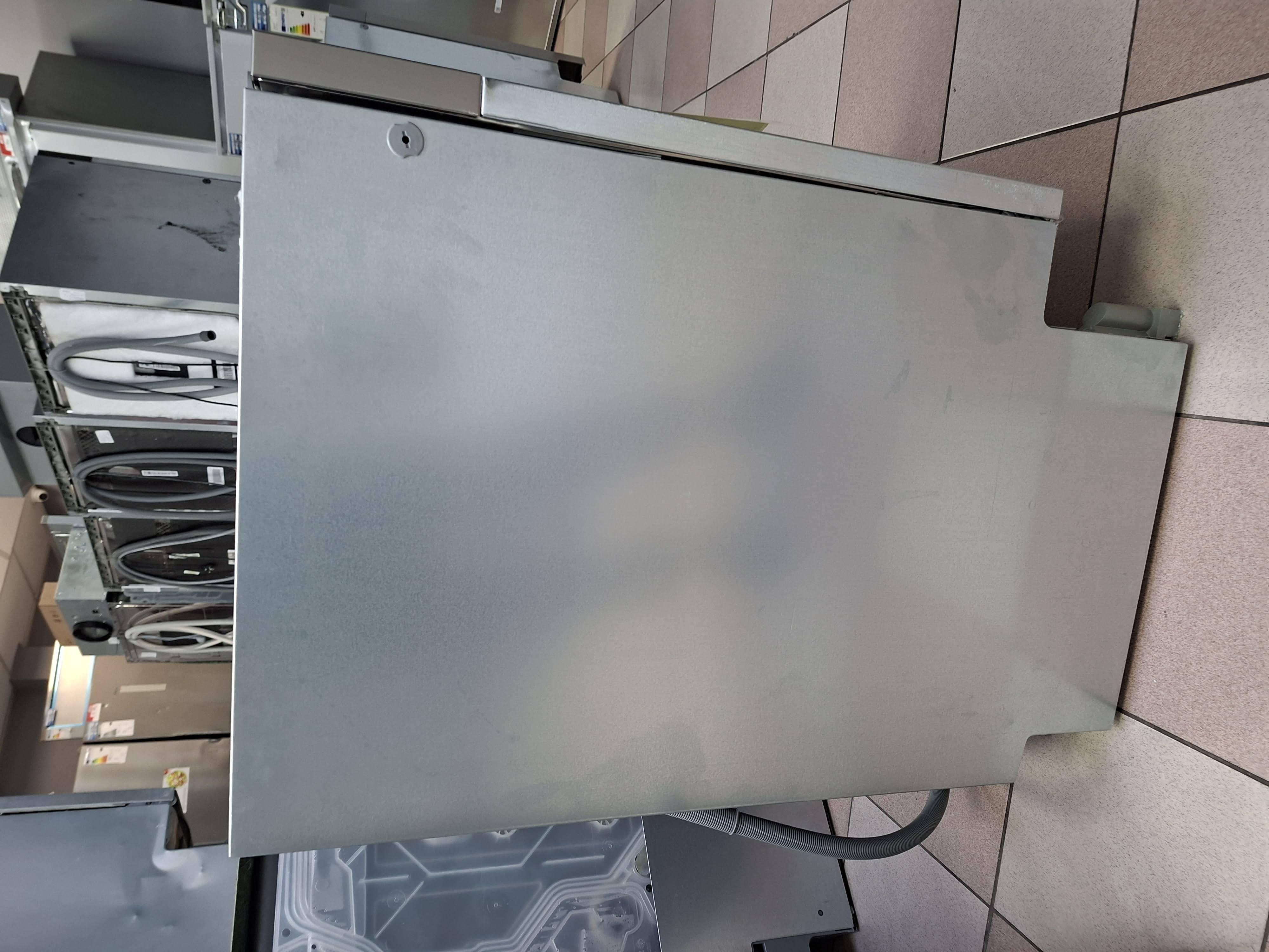 Ugradna Sudo mašina Whirlpool WIO 3O540 PELG,14kompleta