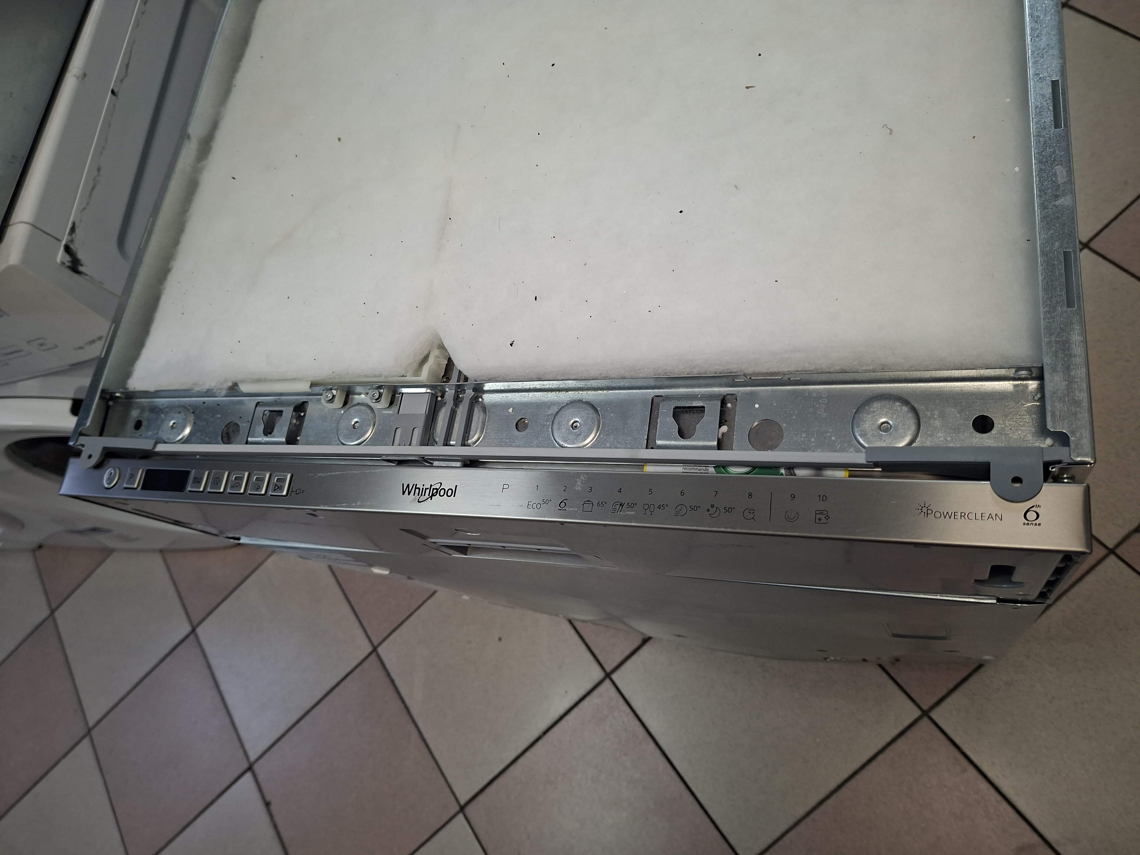 Ugradna Sudo mašina Whirlpool WUI 3O540 PELG , 14kompleta