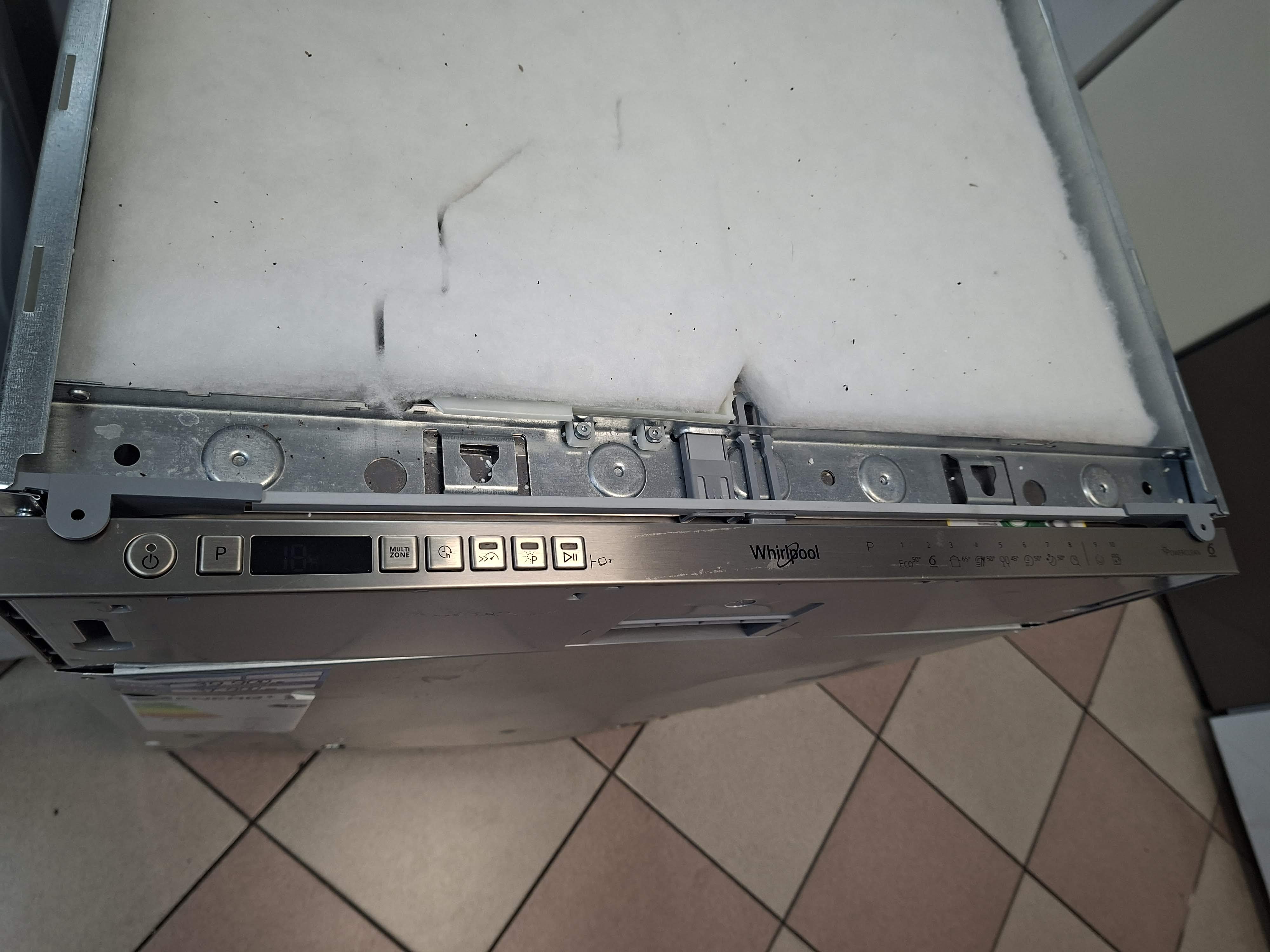 Ugradna Sudo mašina Whirlpool WUI 3O540 PELG , 14kompleta