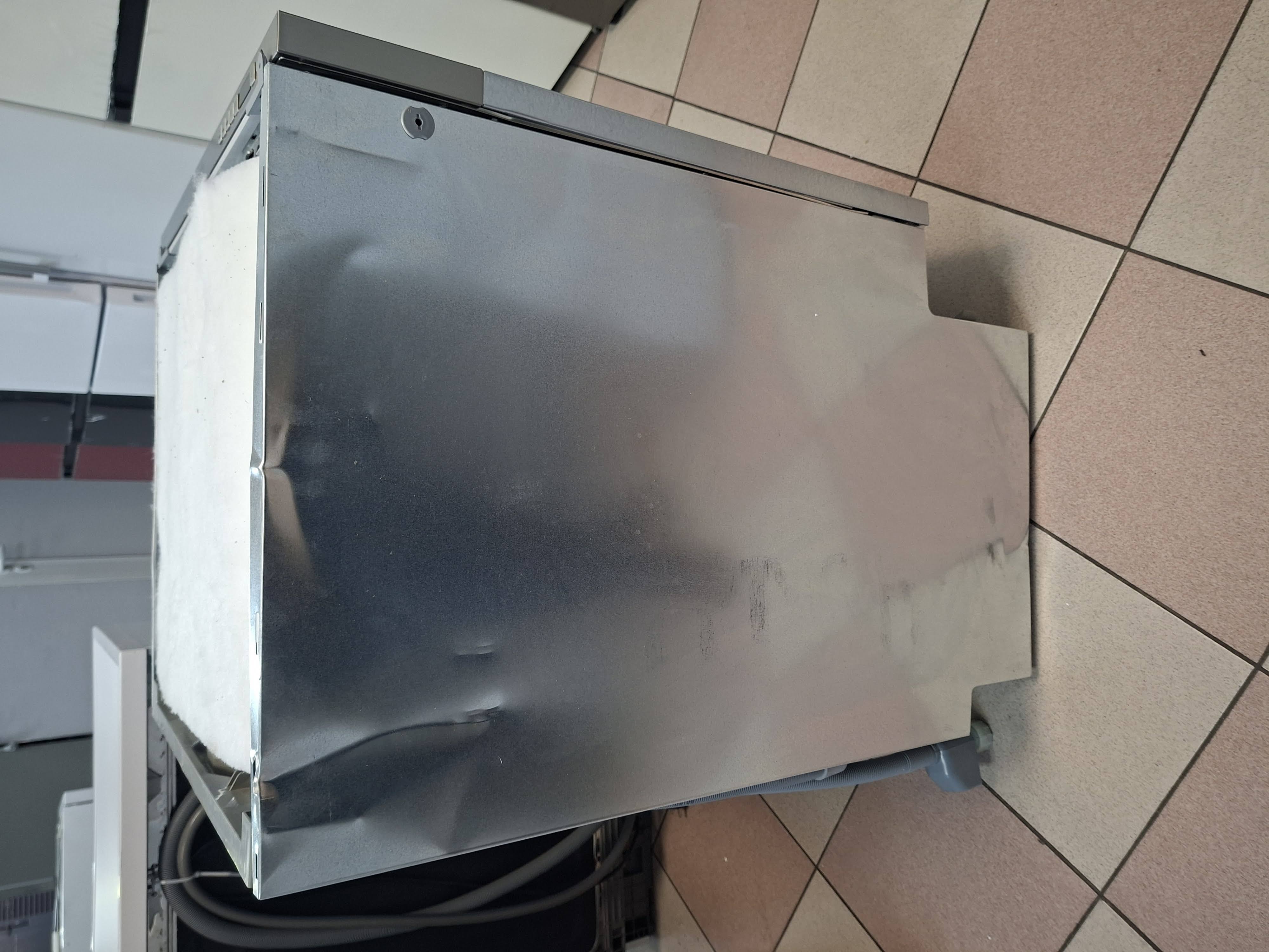 Ugradna Sudo mašina Whirlpool WUI 3O540 PELG , 14kompleta