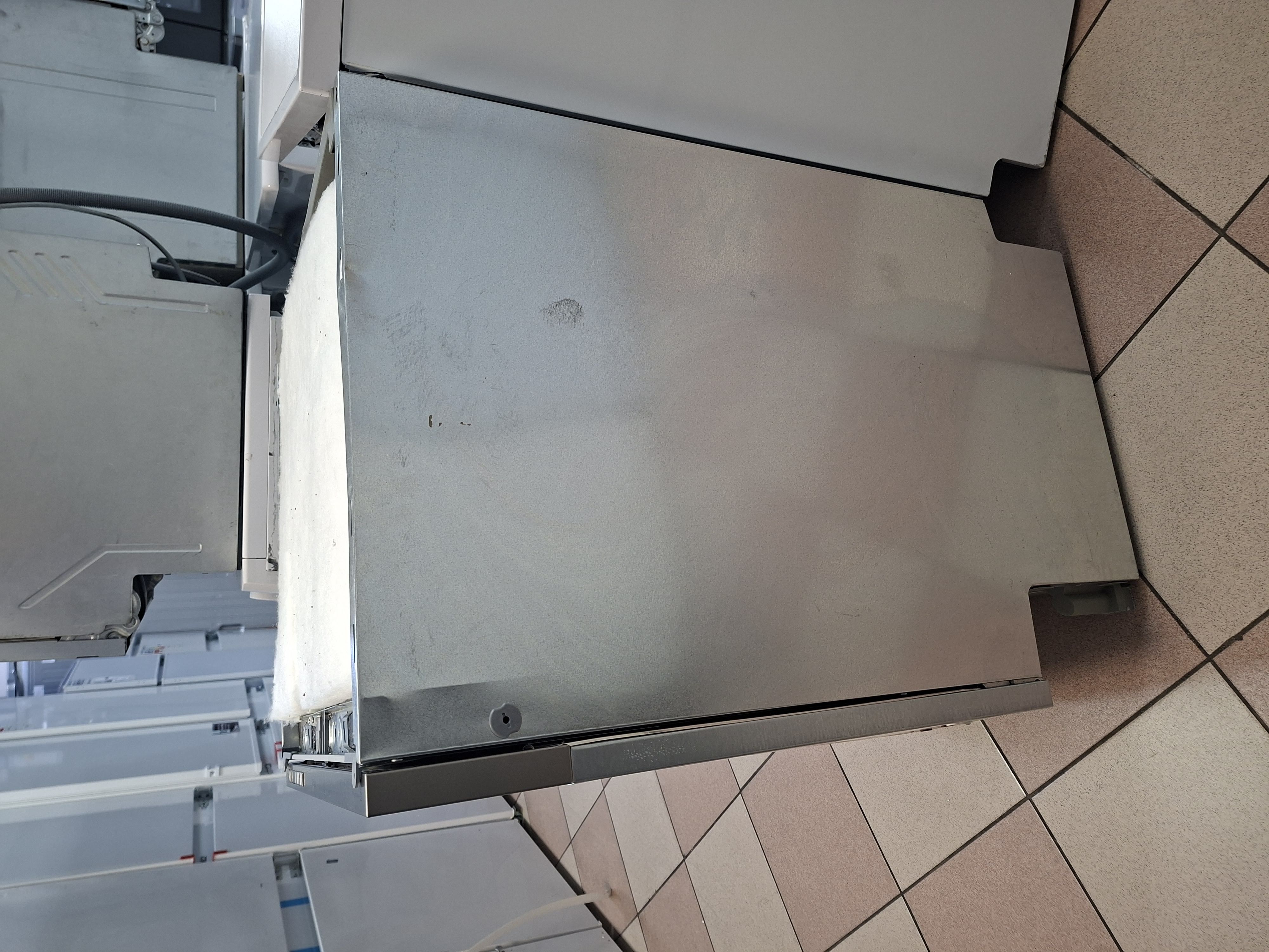 Ugradna Sudo mašina Whirlpool WUI 3O540 PELG , 14kompleta