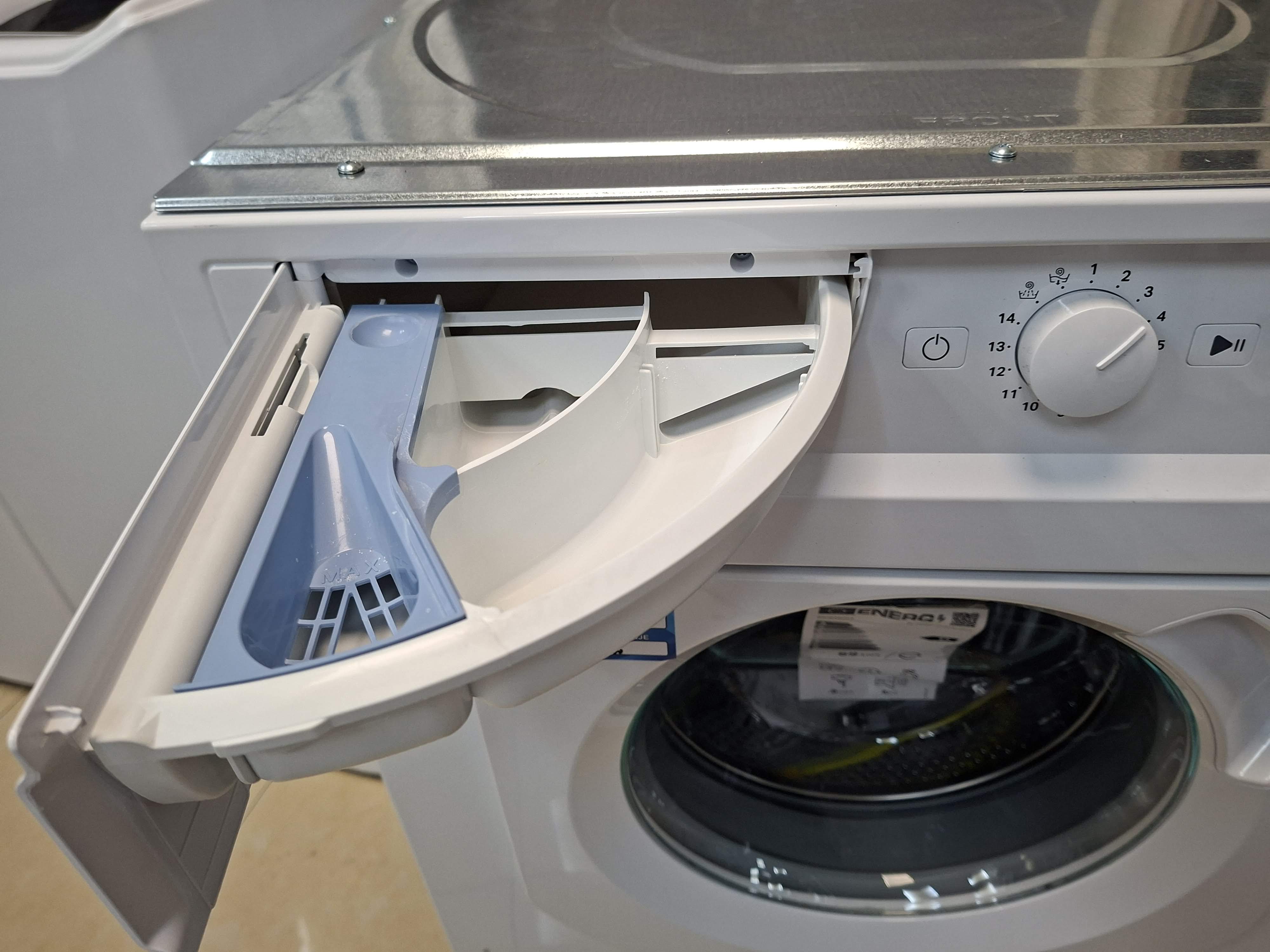 Ugradna Veš mašina Bauknecht BI WMBG 71483E DE N, 7kg