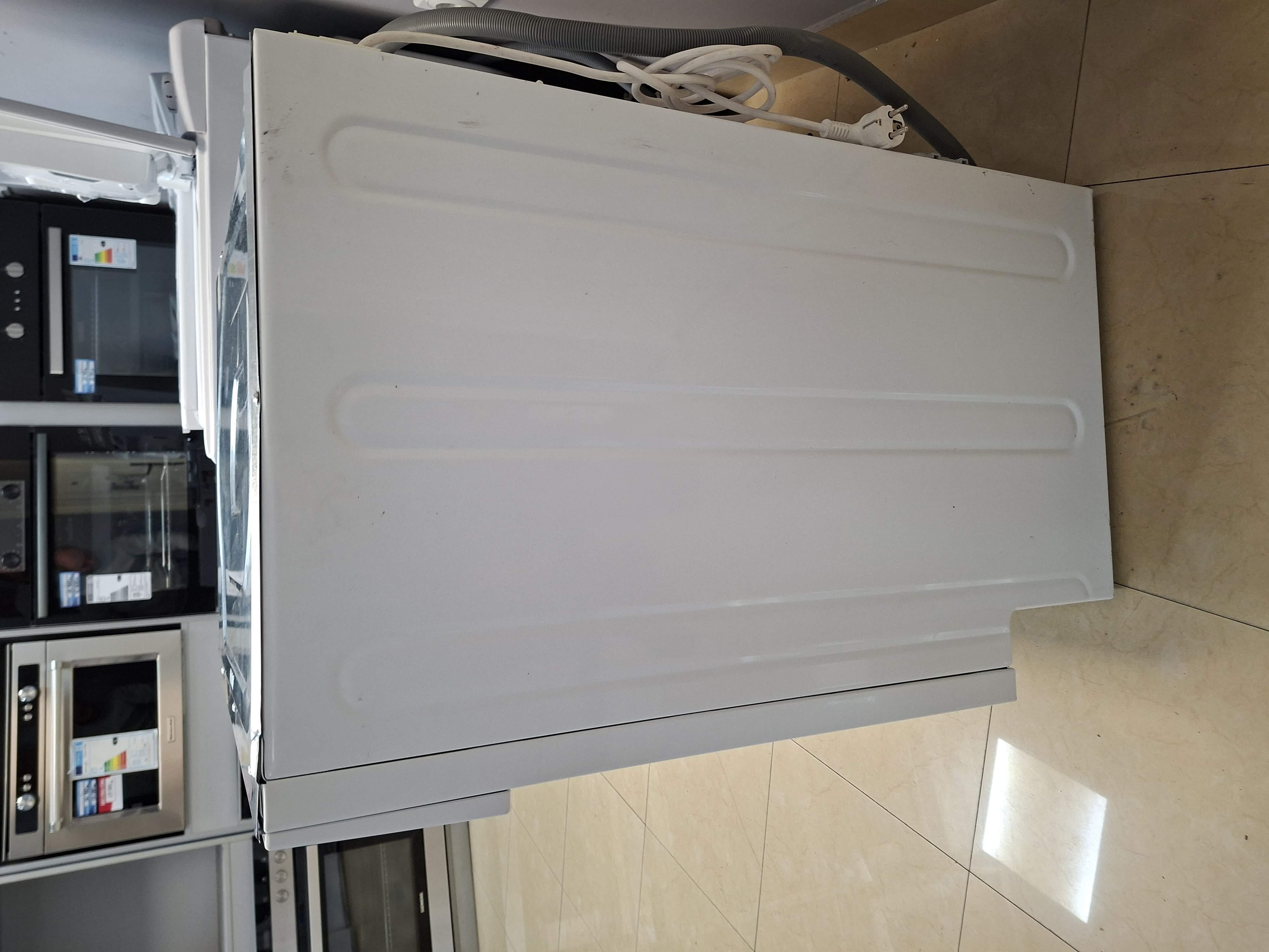 Ugradna Veš mašina Bauknecht BI WMBG 71483E DE N, 7kg