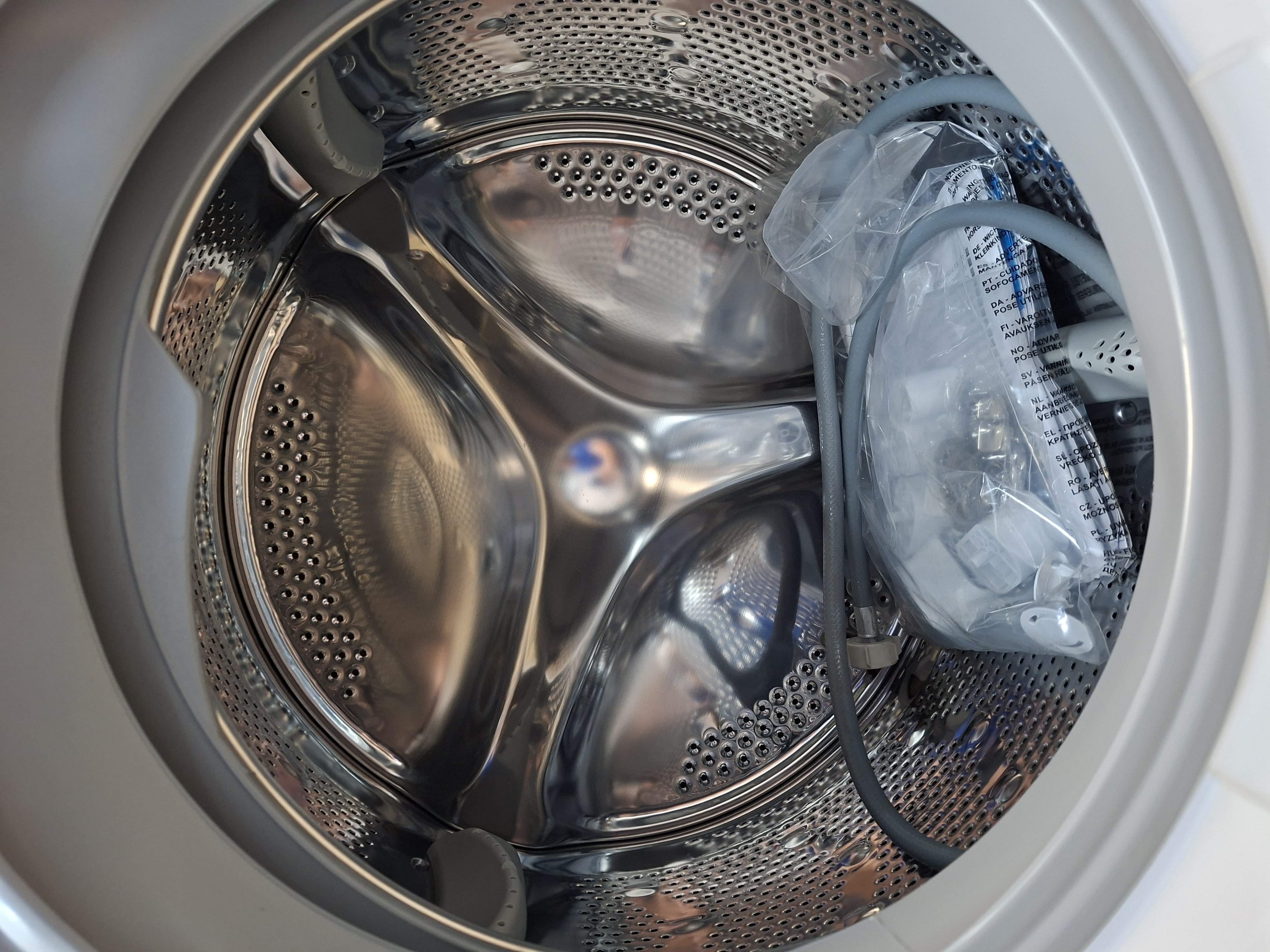 Ugradna veš mašina Candy CBW 27D1E-S, 7 kg