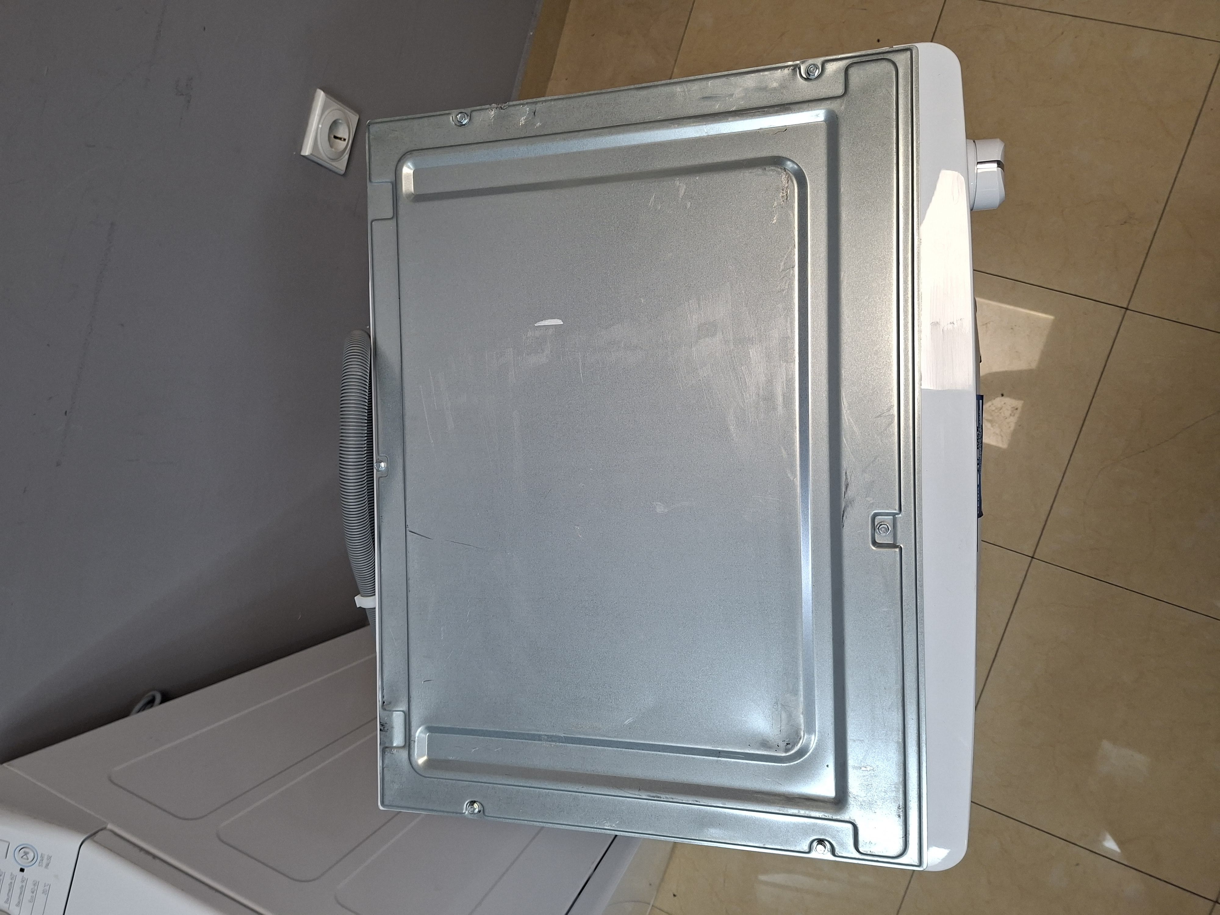 Ugradna veš mašina Candy CBW 27D1E-S, 7 kg