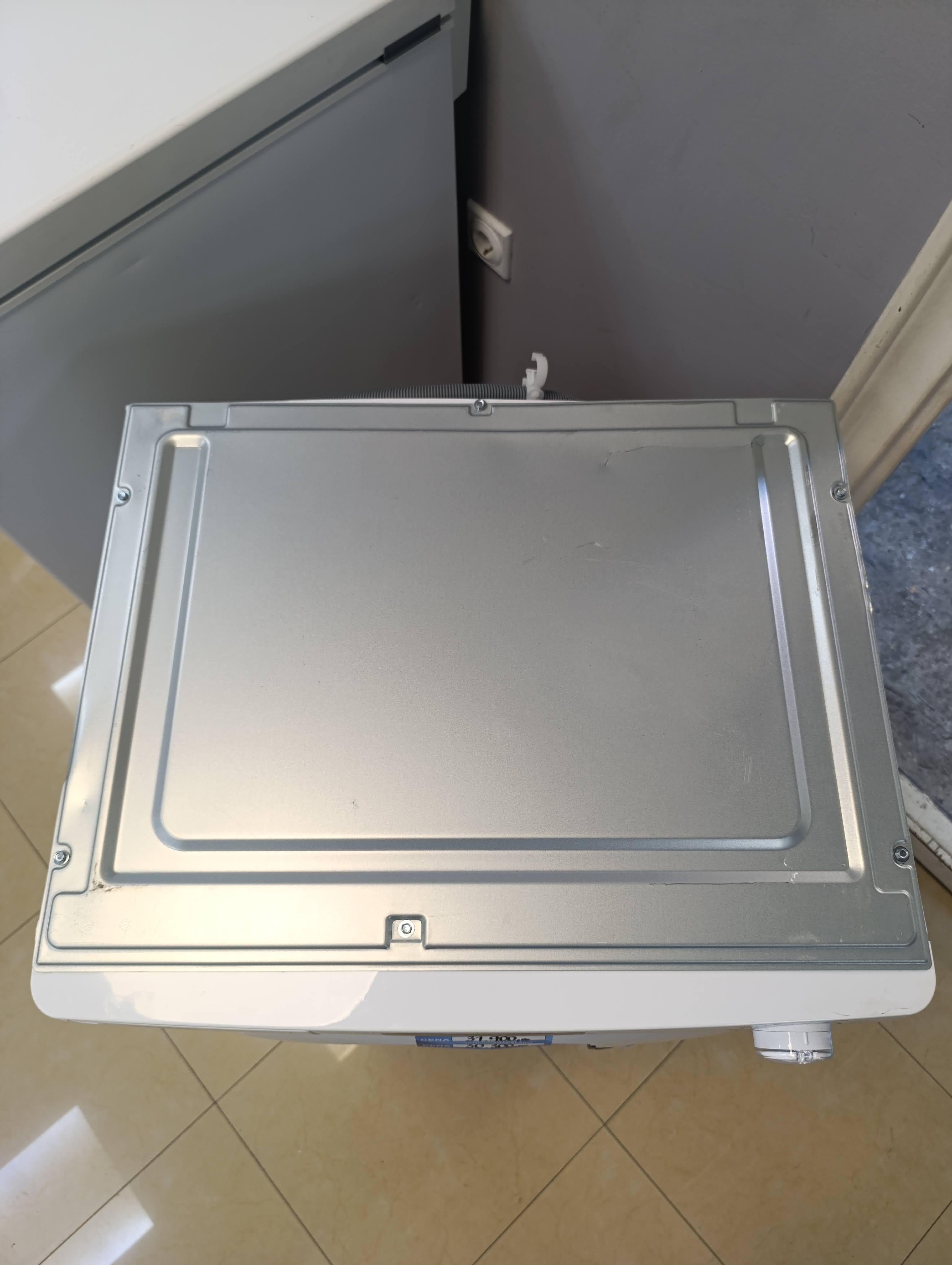 Ugradna veš mašina Candy CBW 48D2E-80, 8 kg