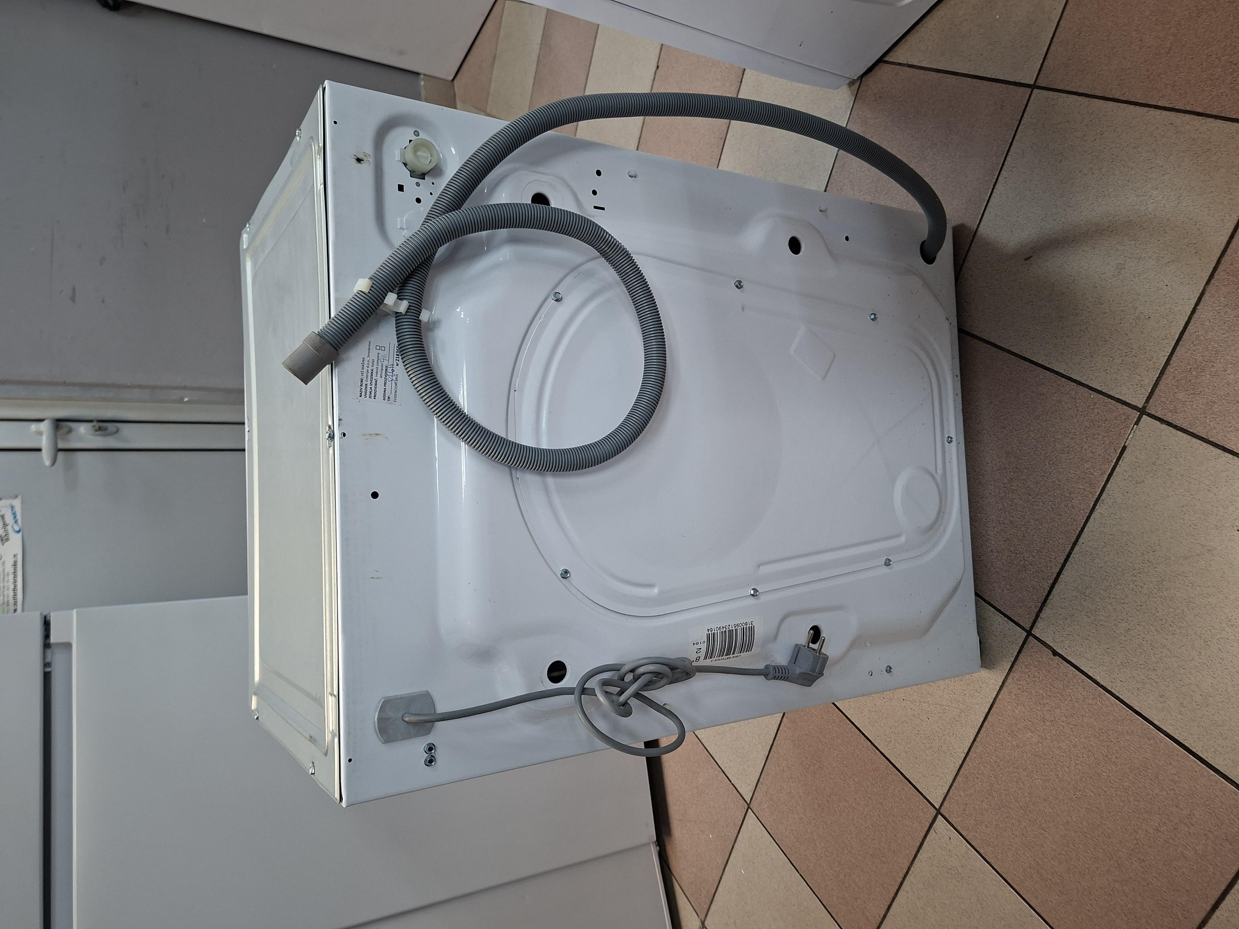 Ugradna veš mašina Candy CBW 48TWME-S (2) , 8 kg