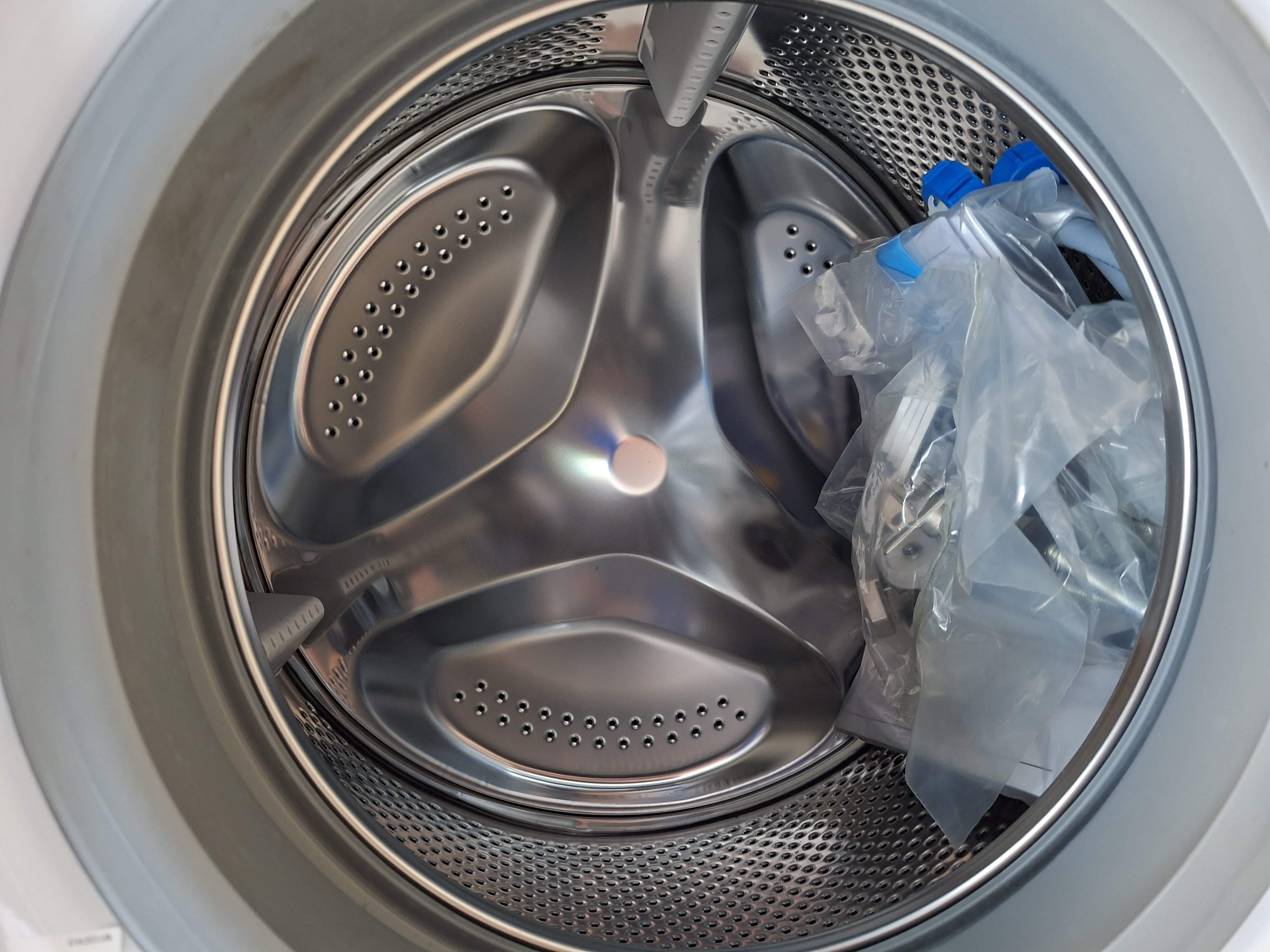 Ugradna Veš mašina Indesit BI WMIL 71252 EU N (2), 7kg
