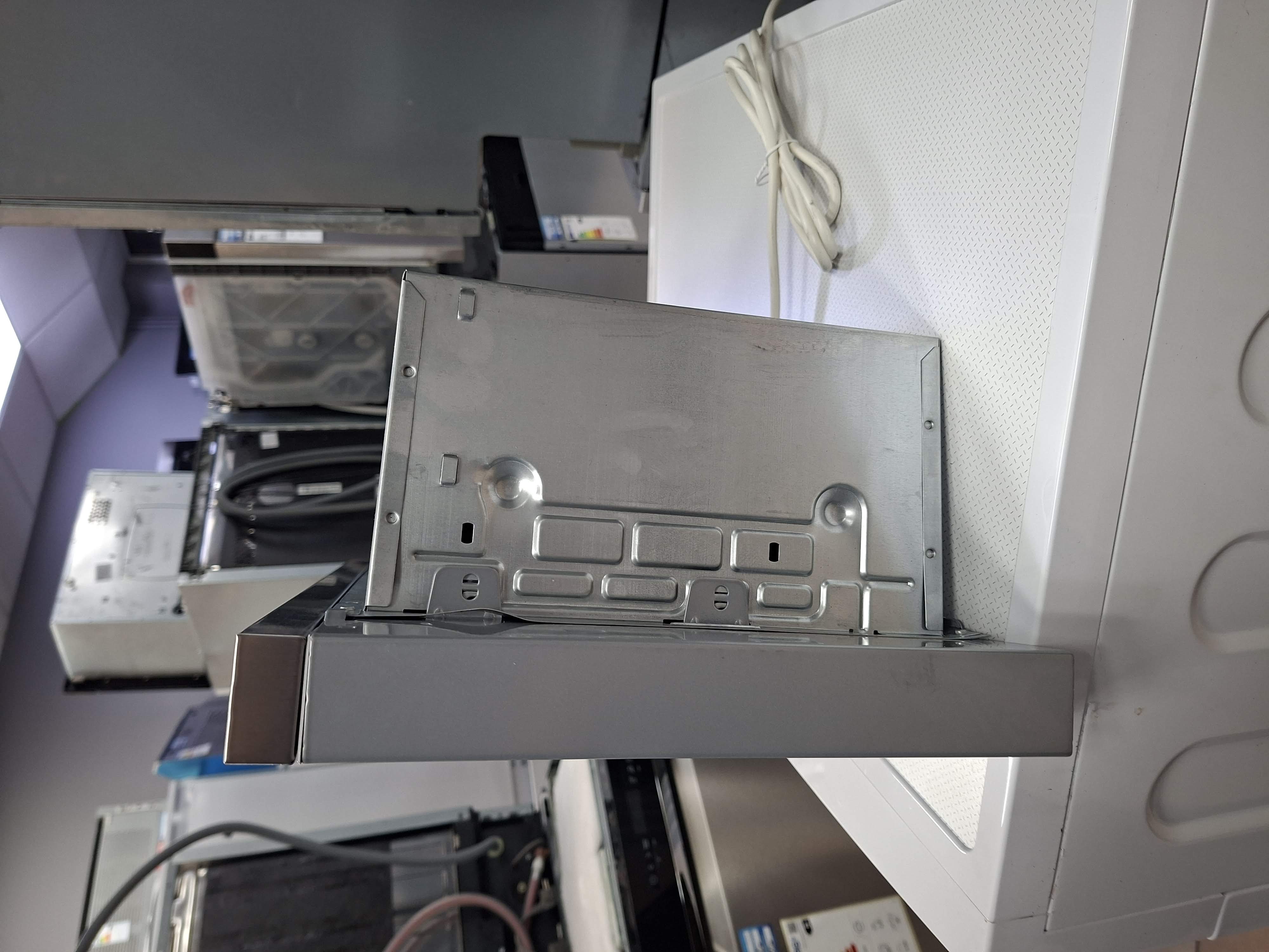Ugradni Aspirator Bosch DFT63AC50 (2) , 60 cm.