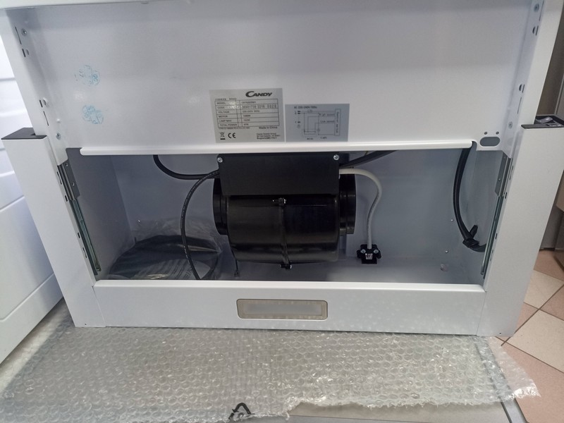 Ugradni Aspirator Candy CBT625/2W/1 , 60cm.