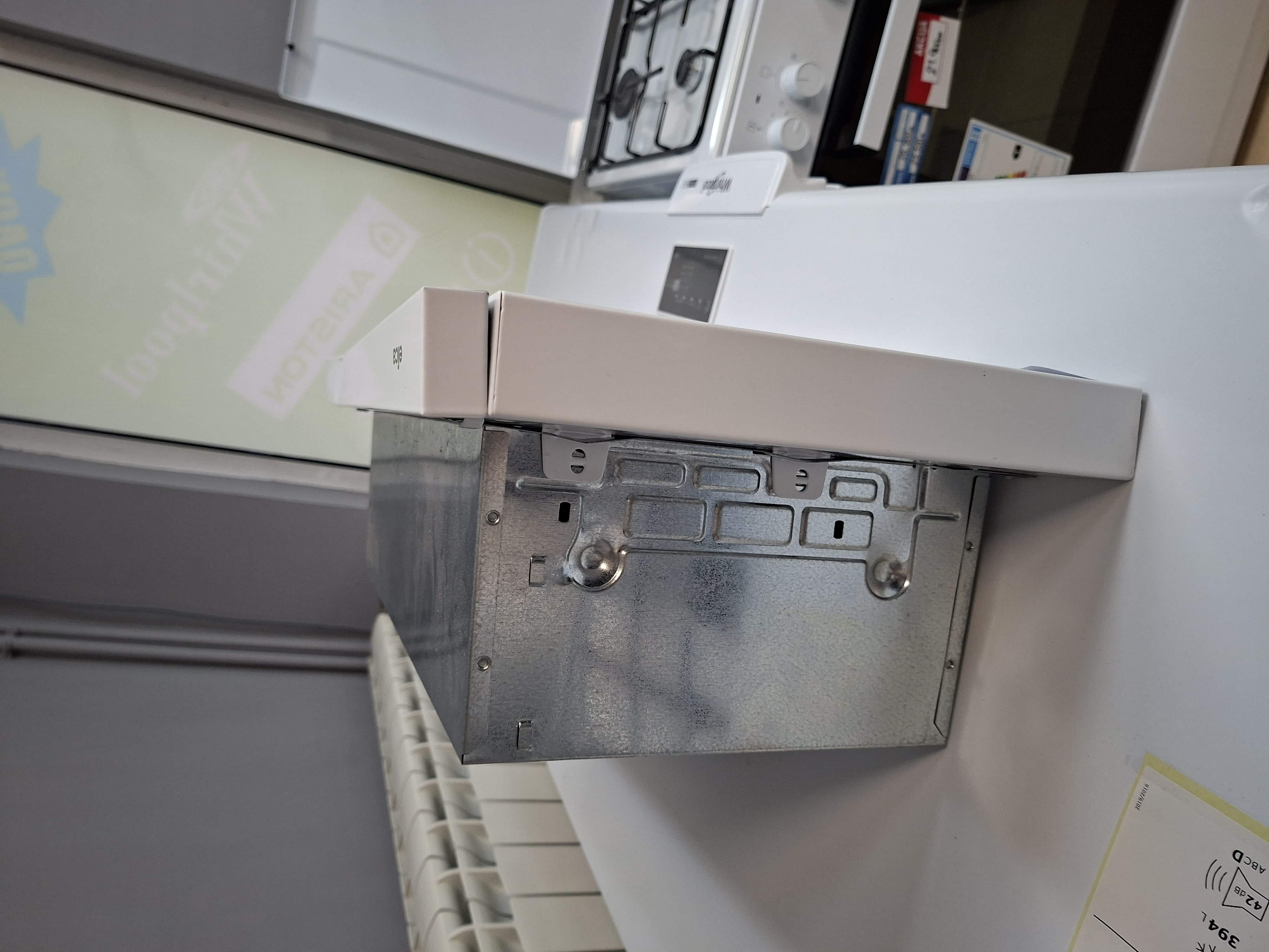 Ugradni Aspirator Elica Elite 14 LUX WH/A/60 , 60 cm.