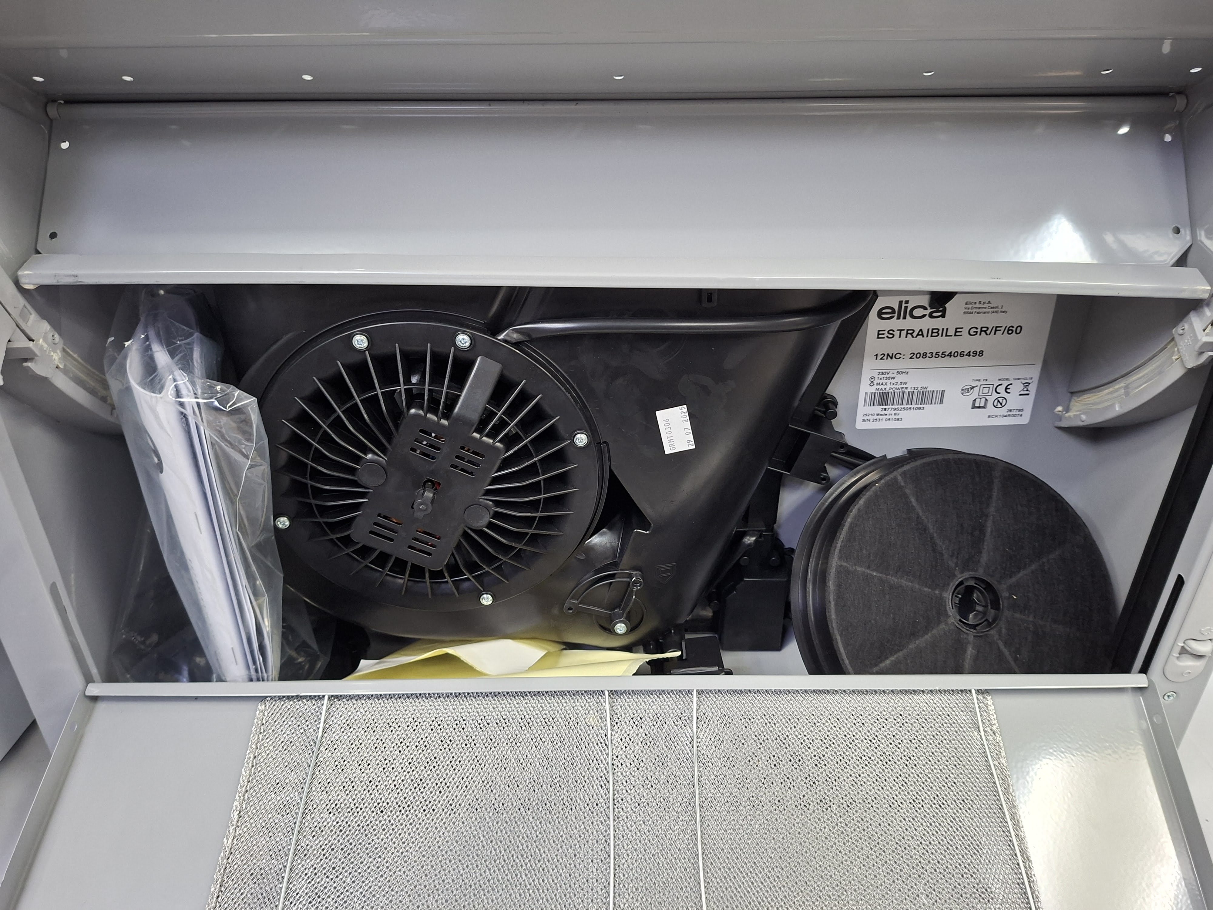 Ugradni Aspirator Elica ESTRAIBILE GR/F/60 , 60 cm.