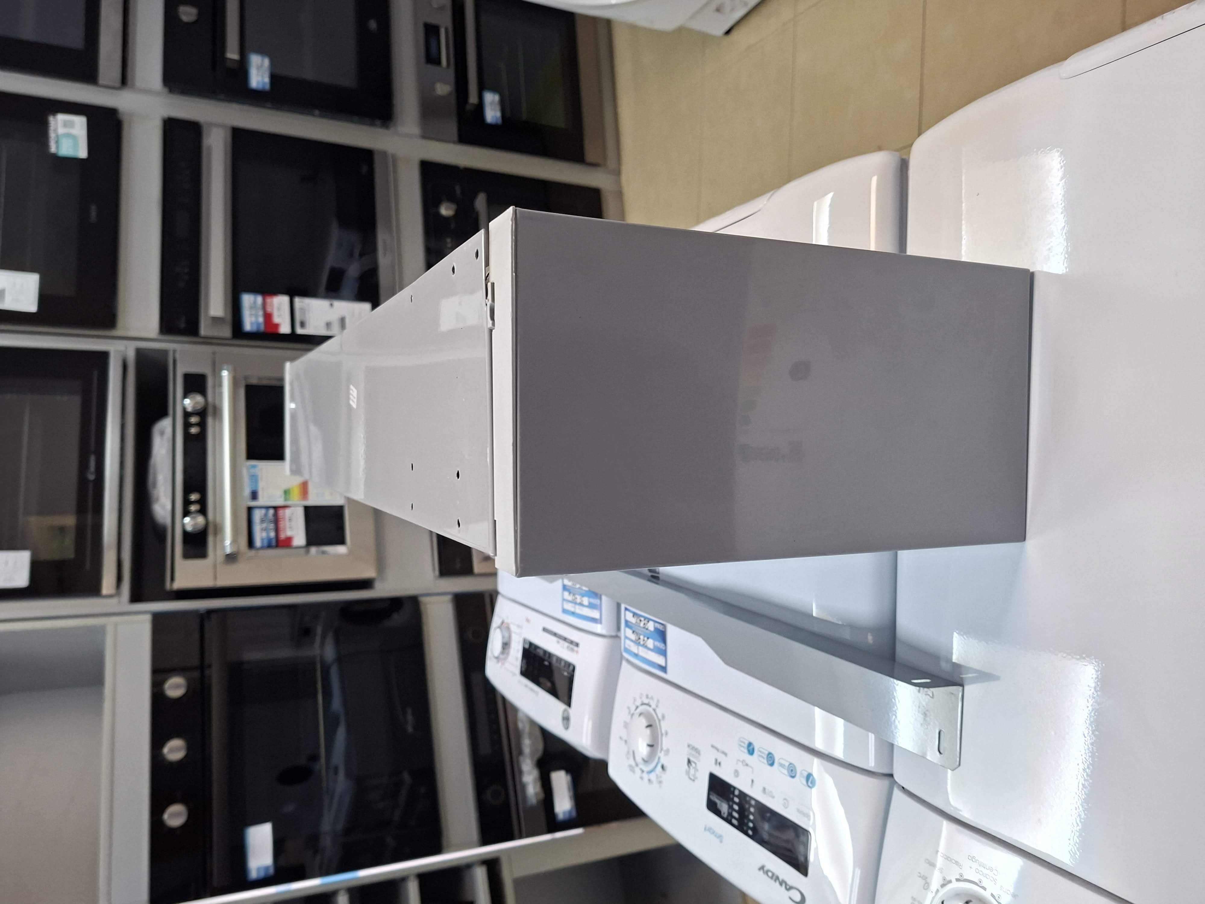 Ugradni Aspirator Elica ESTRAIBILE GR/F/90 , 90 cm.