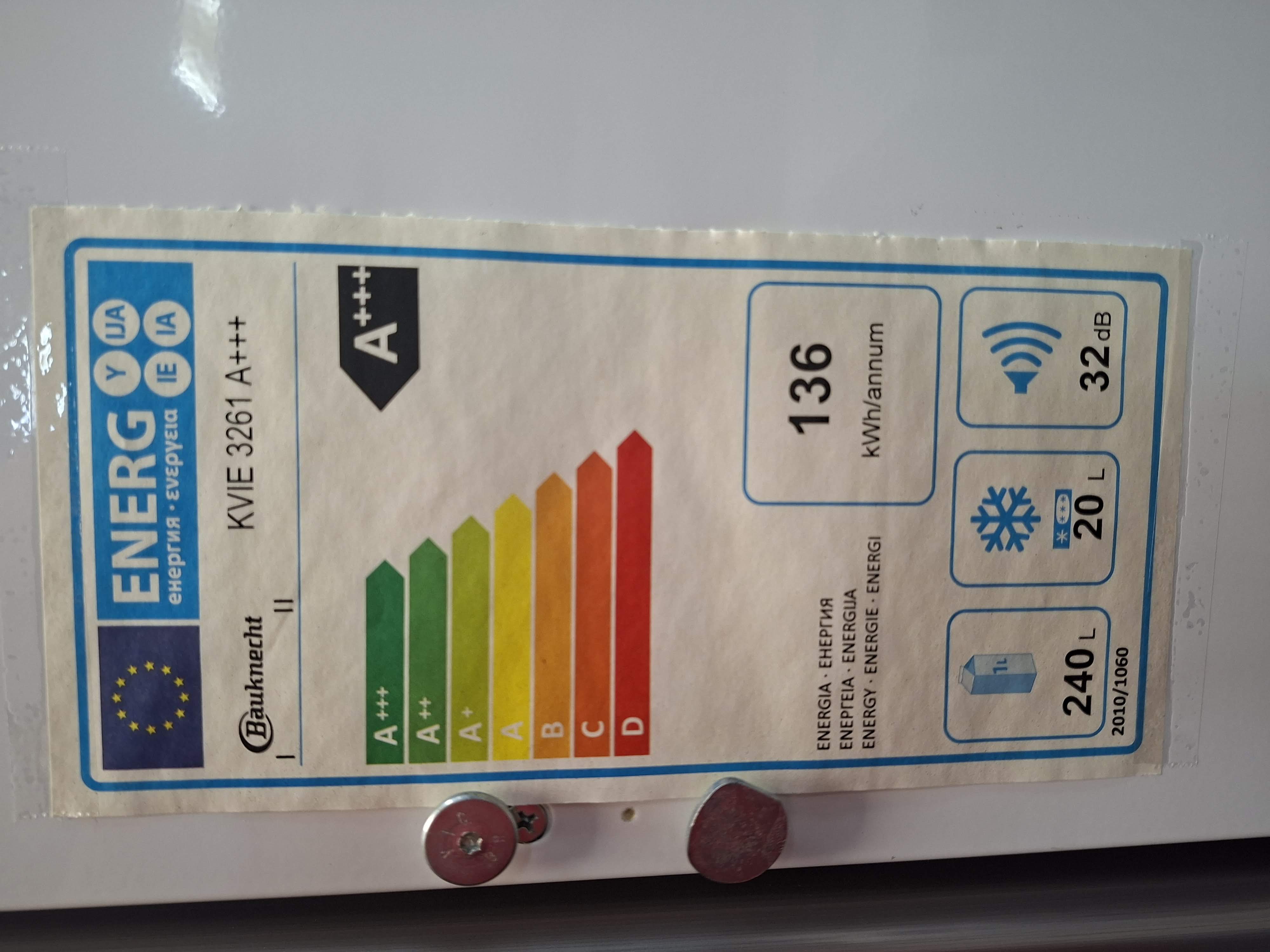 Ugradni Frižider Bauknecht KVIE 3261 , 153cm