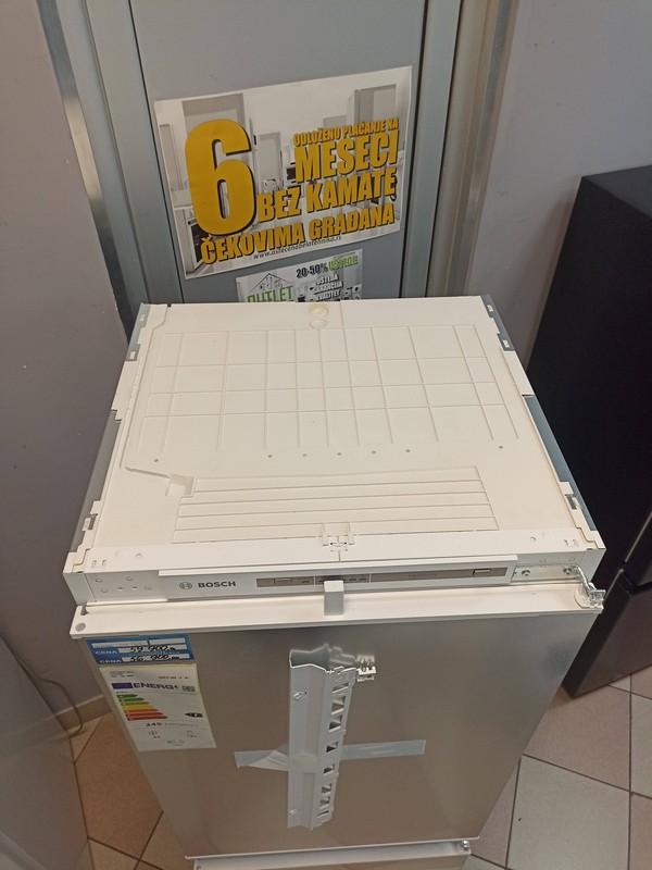 Ugradni frižider Bosch KIV67VSF0, 145cm