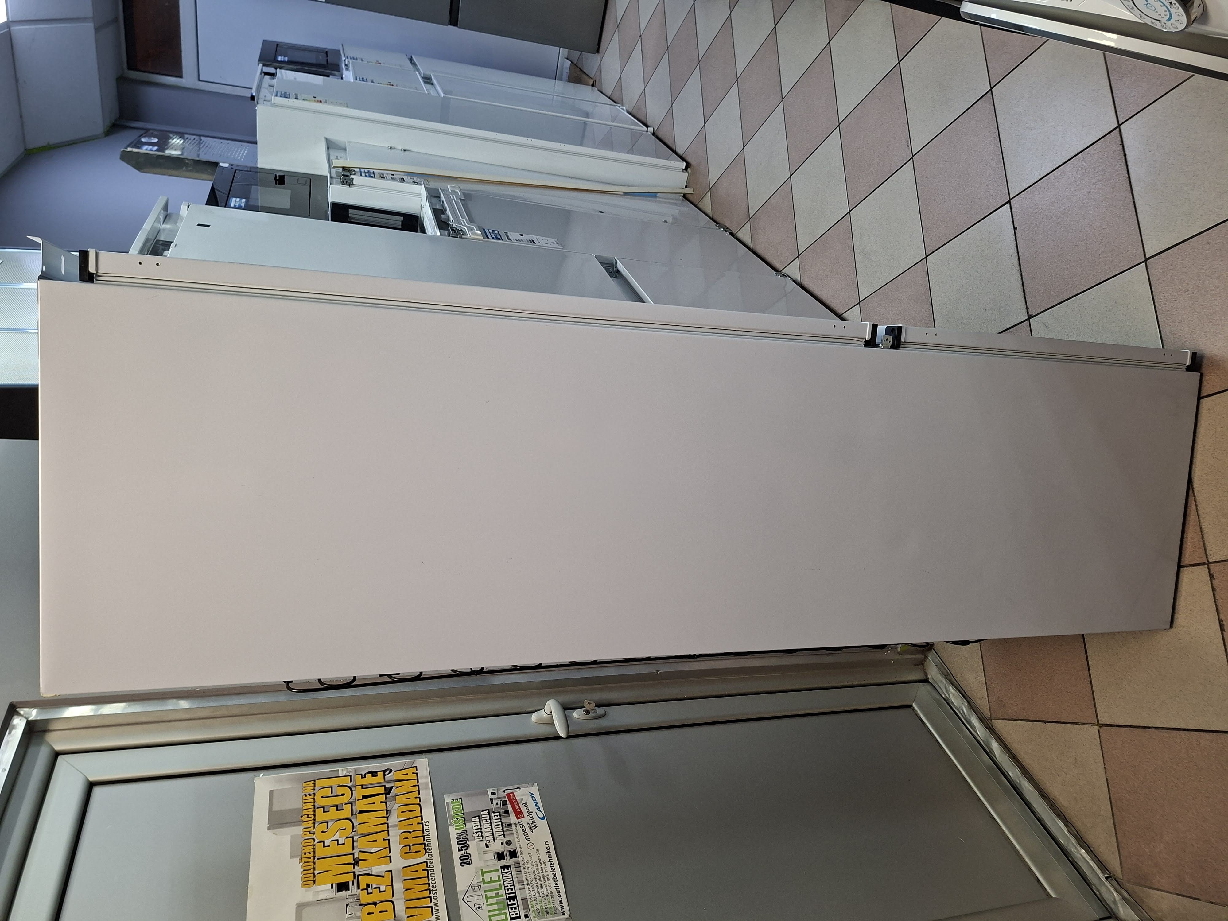 Ugradni Frižider Candy BCBF 182N , 185 cm.