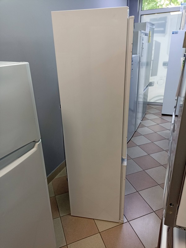 Ugradni frižider Candy BCBS 172 T/N, 177 cm