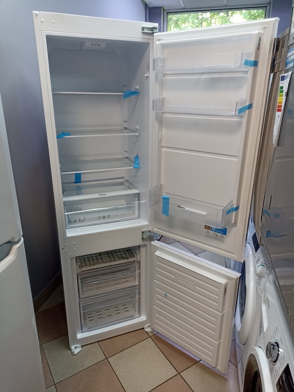 Ugradni frižider Candy BCBS 172 T/N, 177 cm