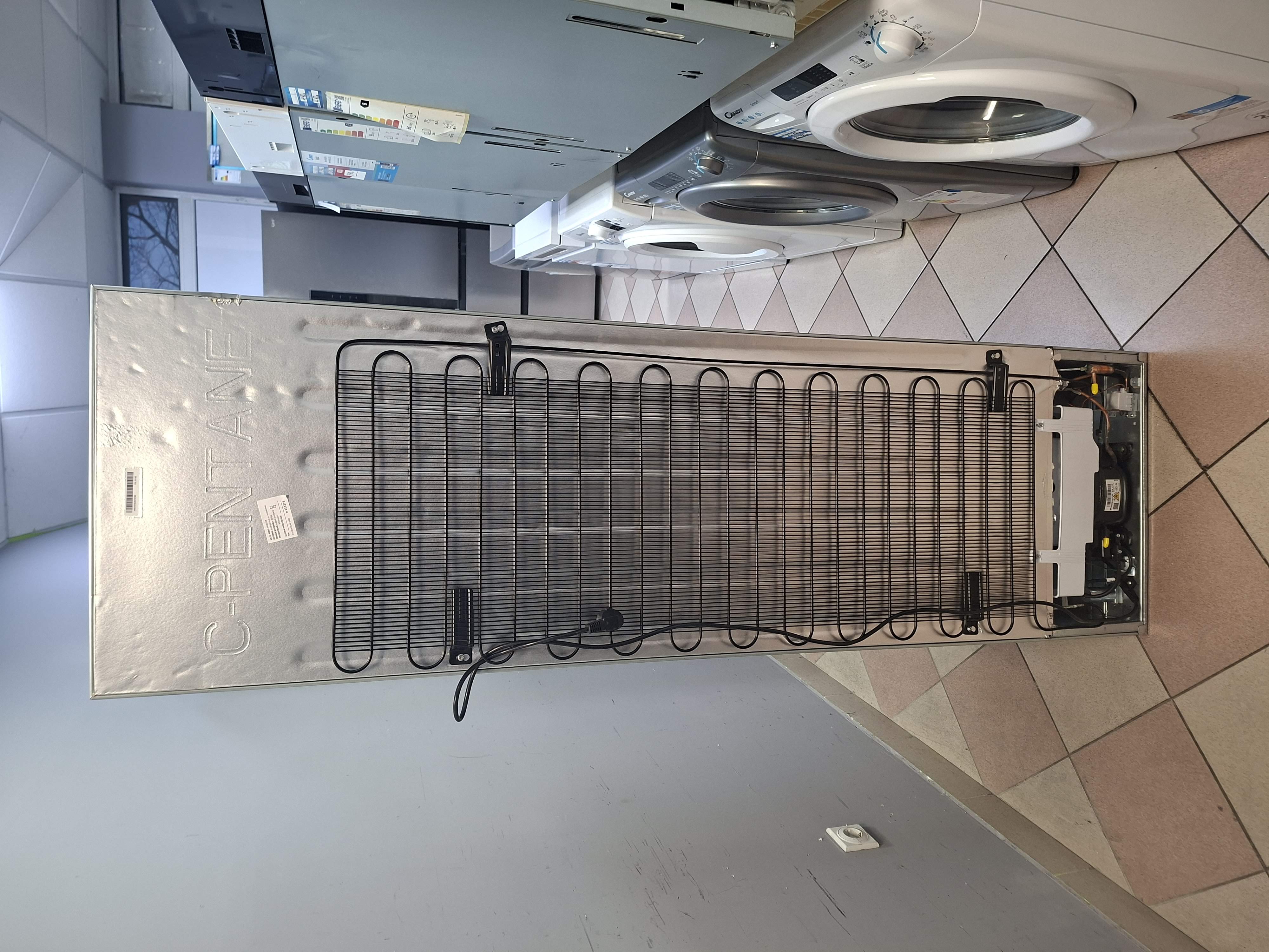 Ugradni frižider Candy CBL3518E , 177 cm