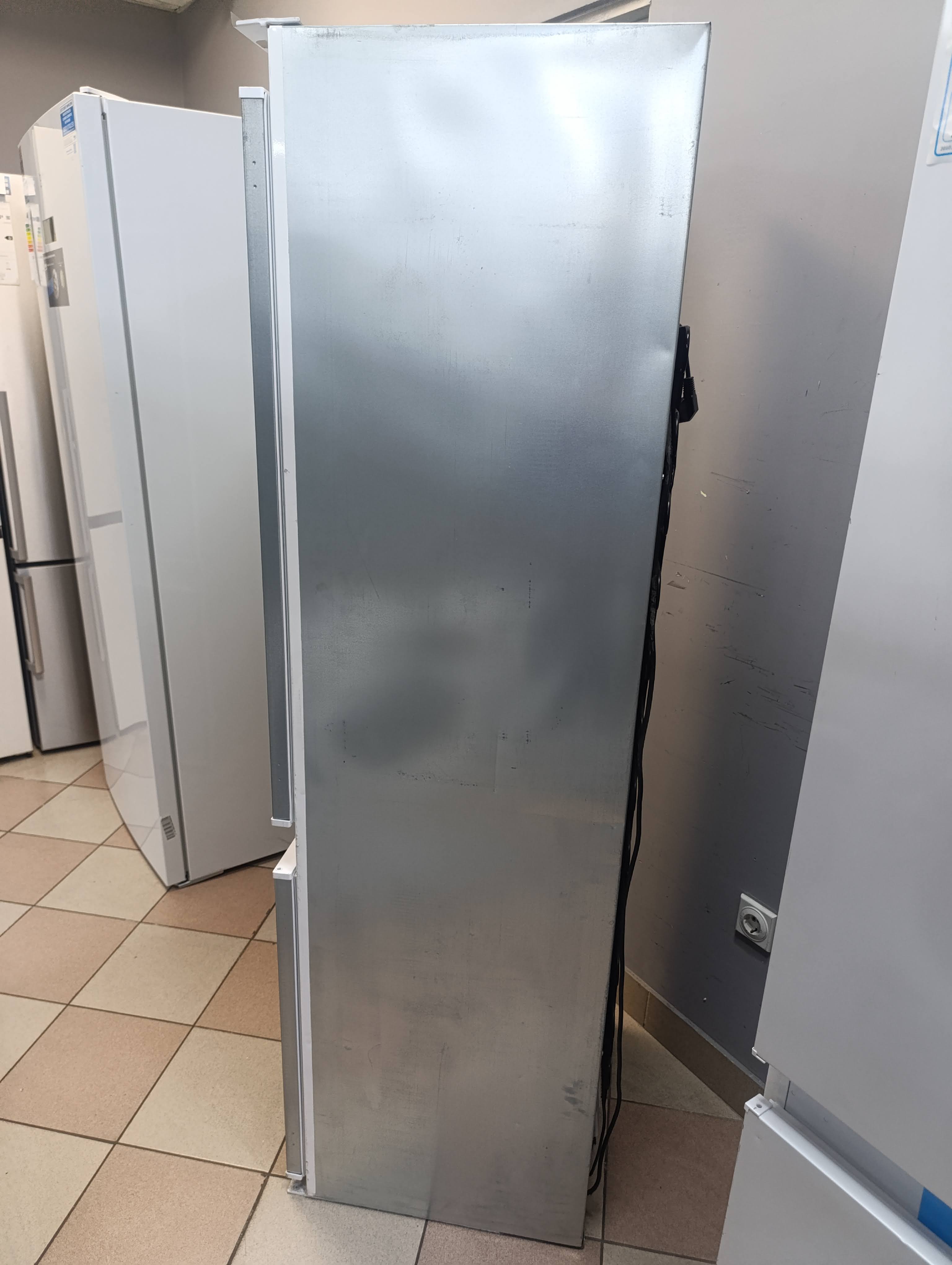 Ugradni frižider Candy CBL3518F/L , 177 cm