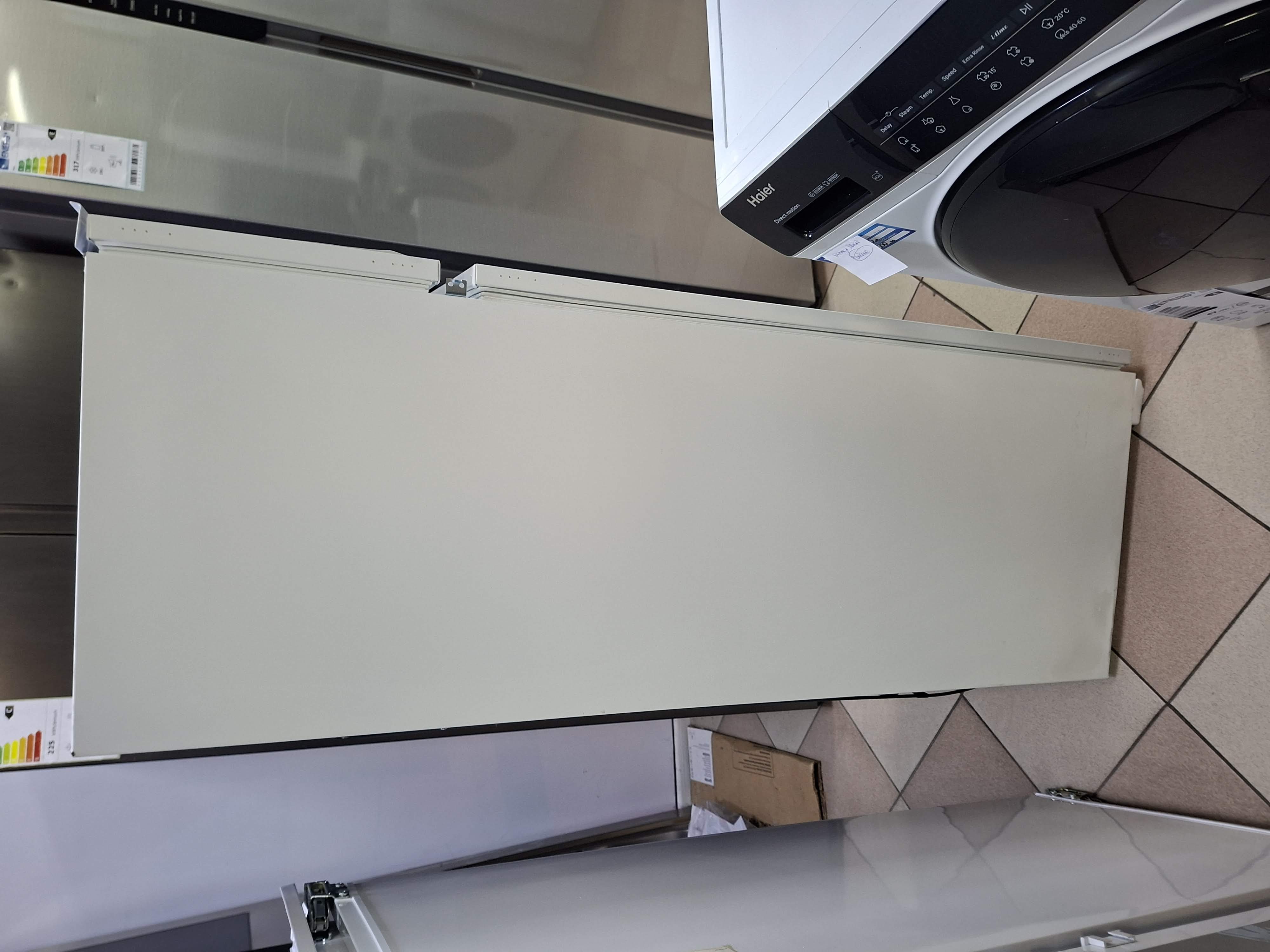 Ugradni frižider Candy CFBD 2450/2EH, 144cm