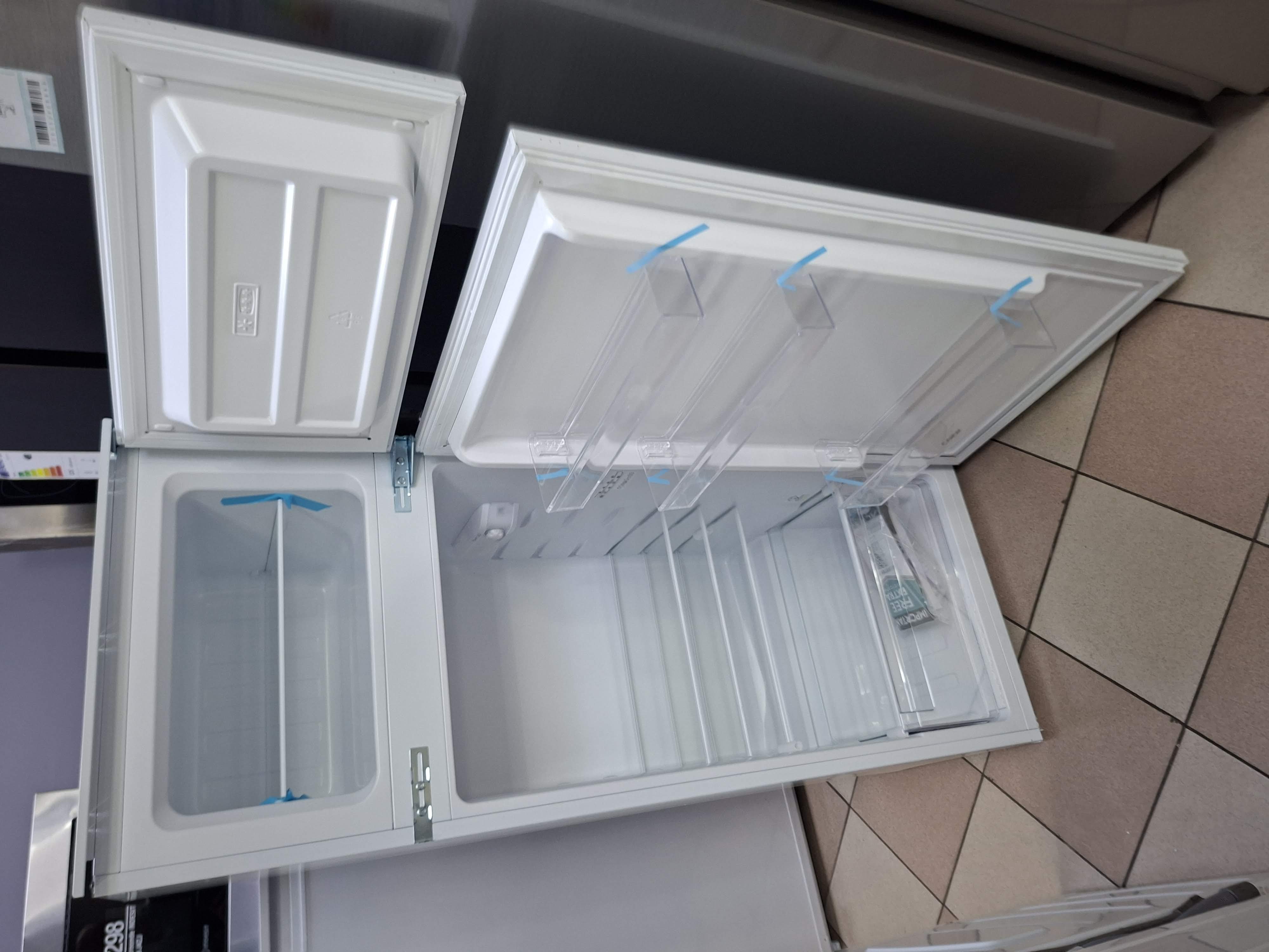 Ugradni frižider Candy CFBD 2450/2EH, 144cm