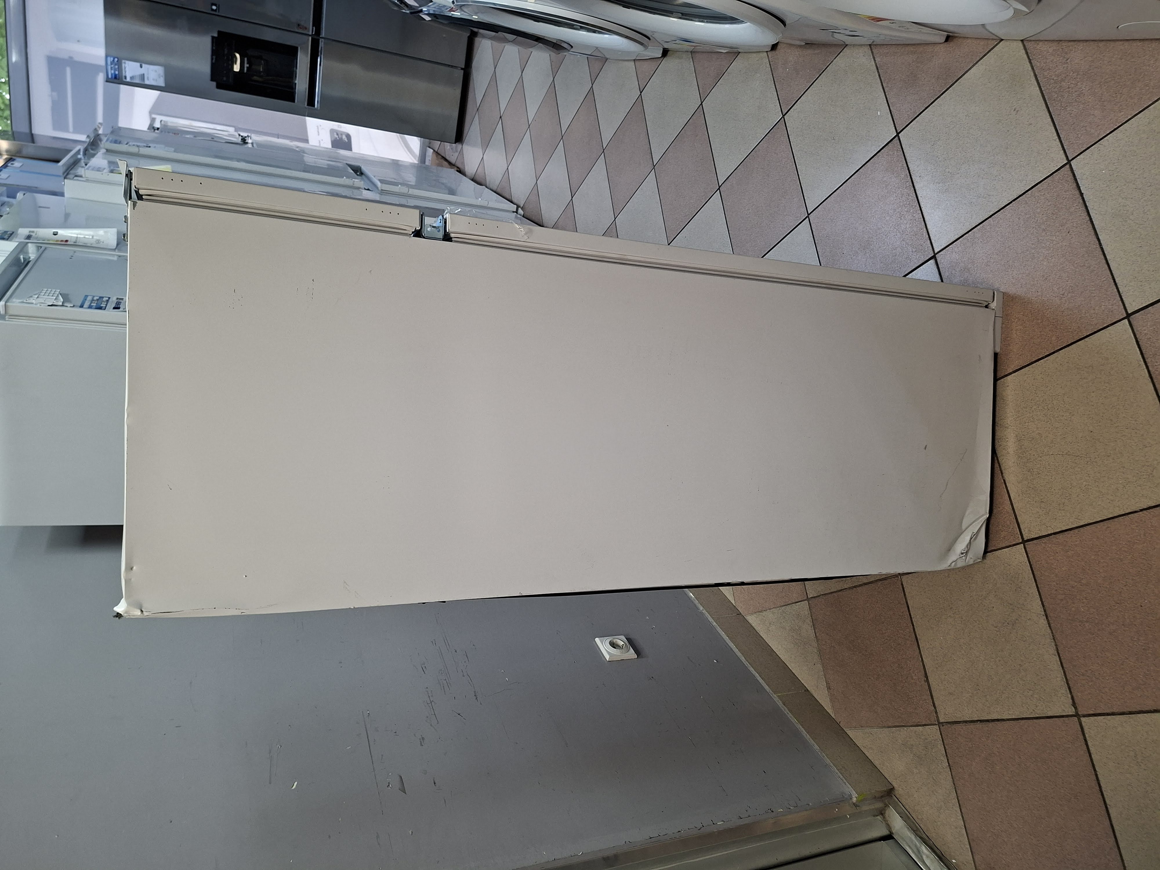 Ugradni frižider Candy CFBD 2450/2ESH , 144cm