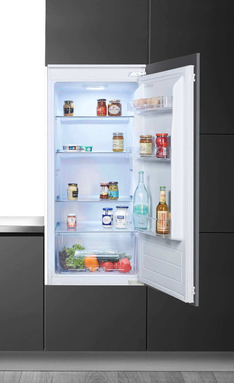 Ugradni frižider Candy CIL 220 NE/N, 122 cm