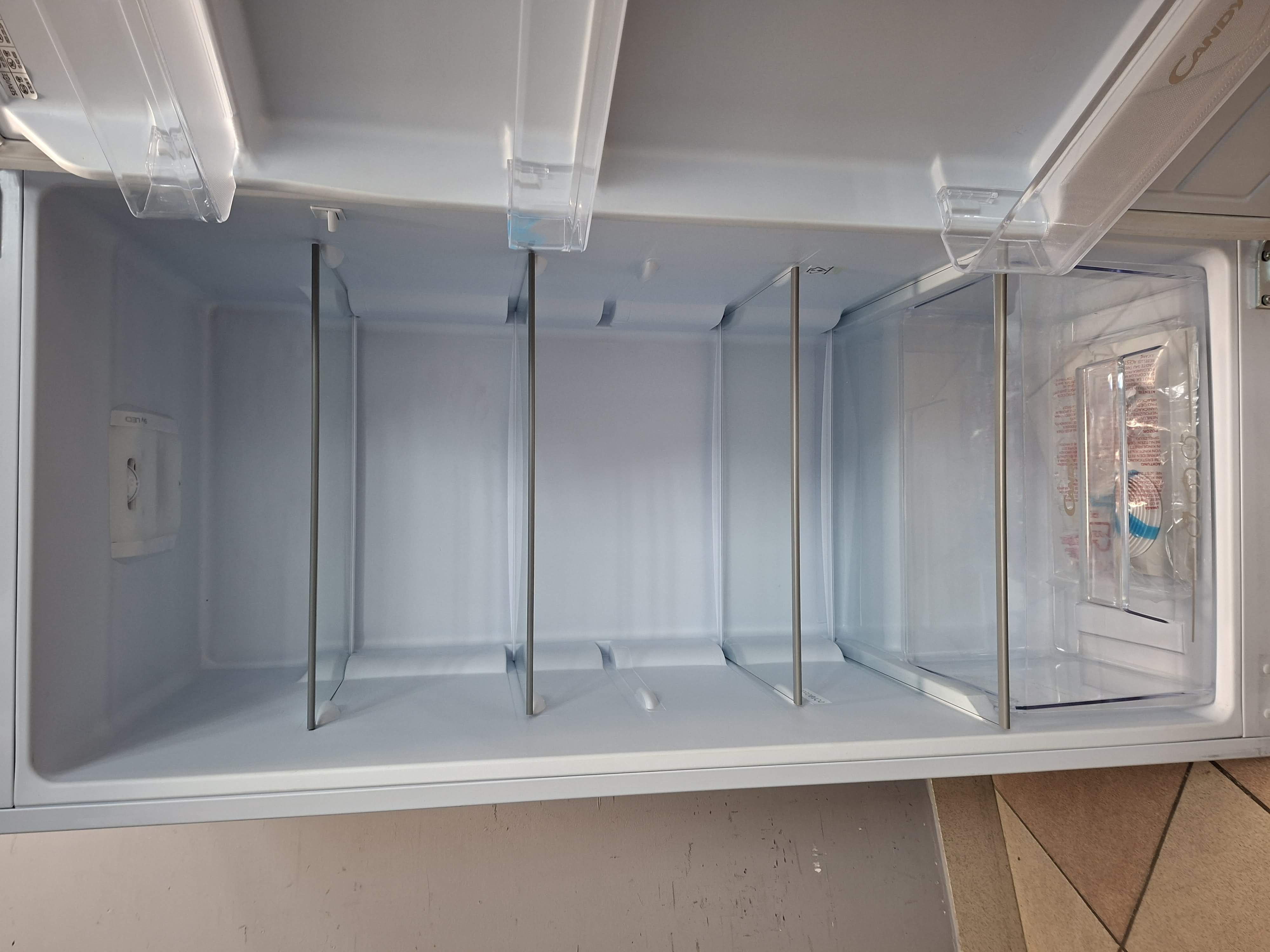 Ugradni frižider Candy CIL 220 NE/N, 122 cm