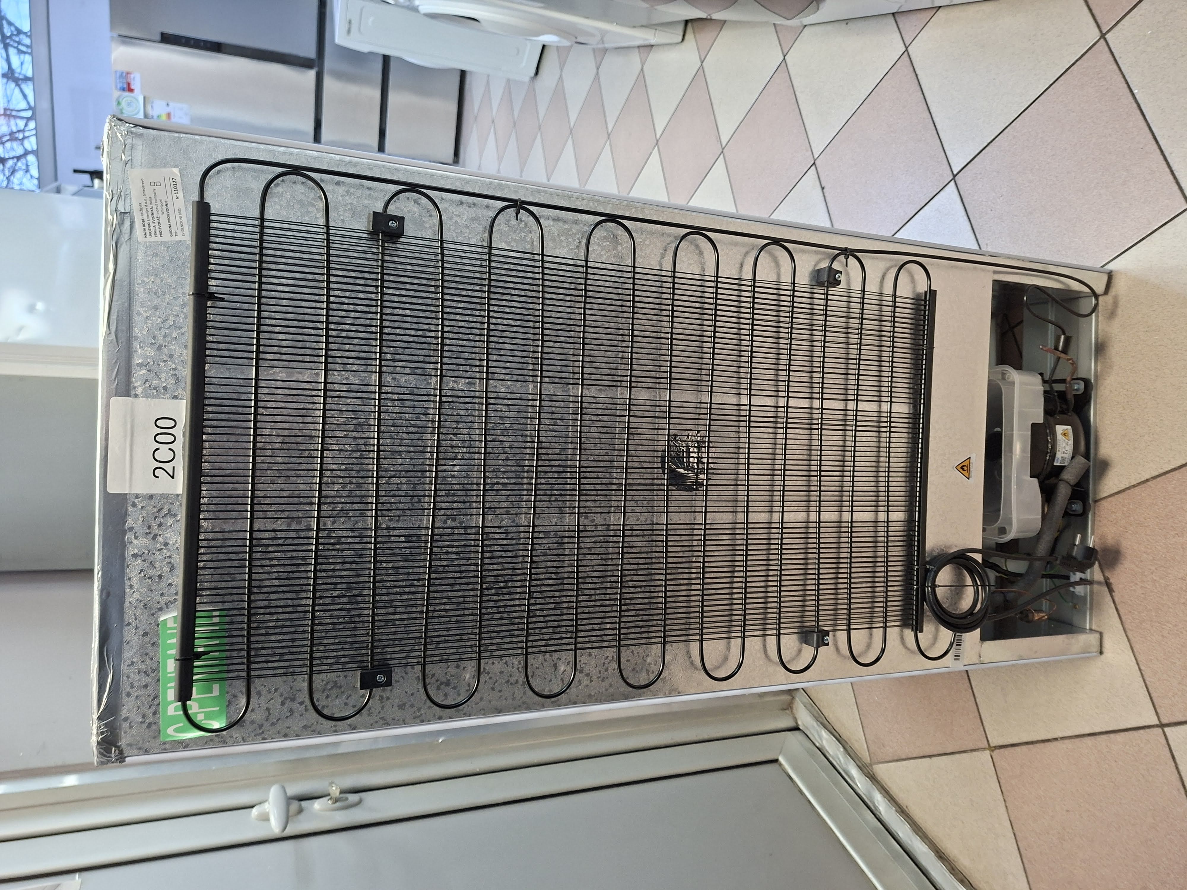 Ugradni frižider Candy CIL 220 NE/N, 122 cm