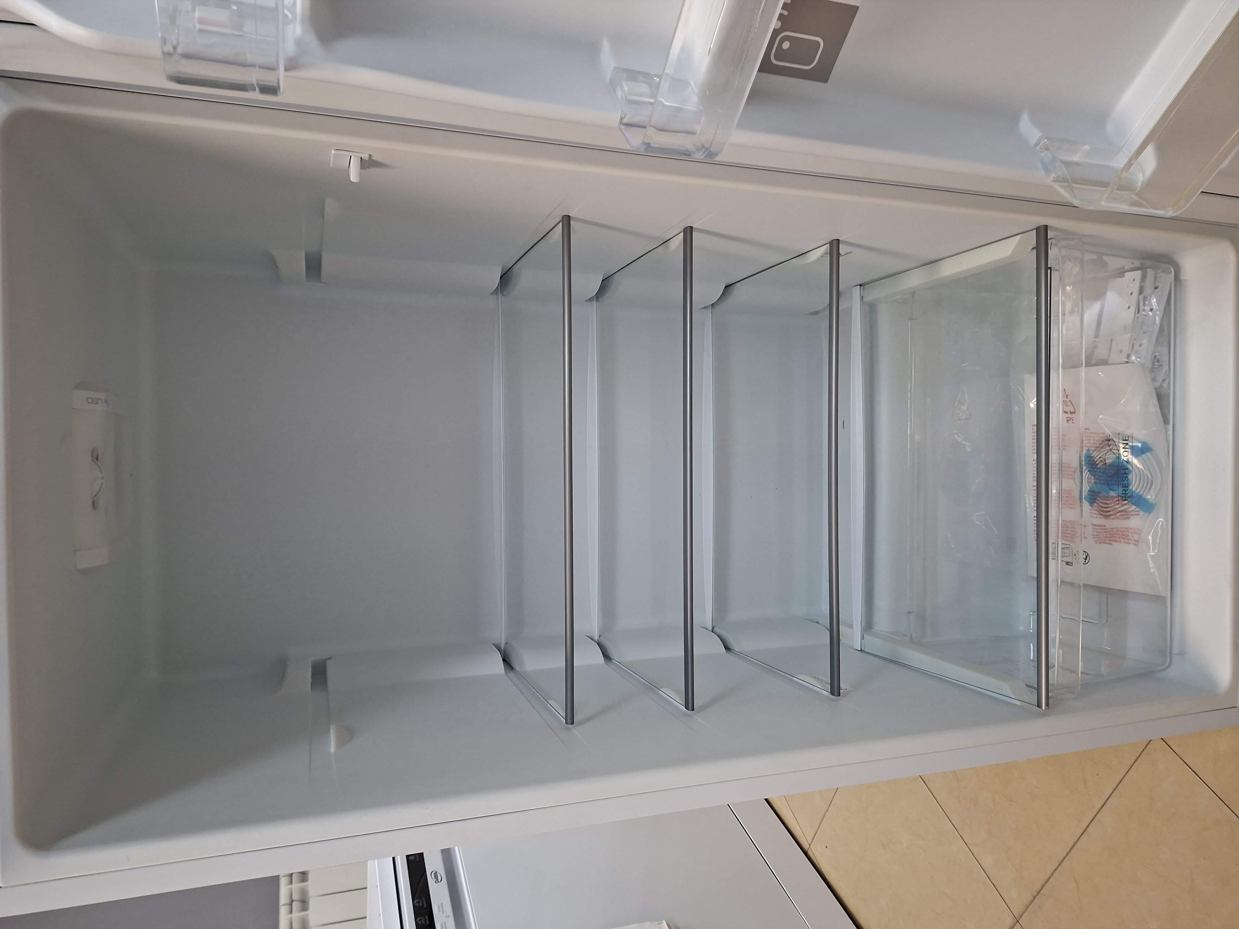 Ugradni frižider Candy CML12EI (2) , 122 cm