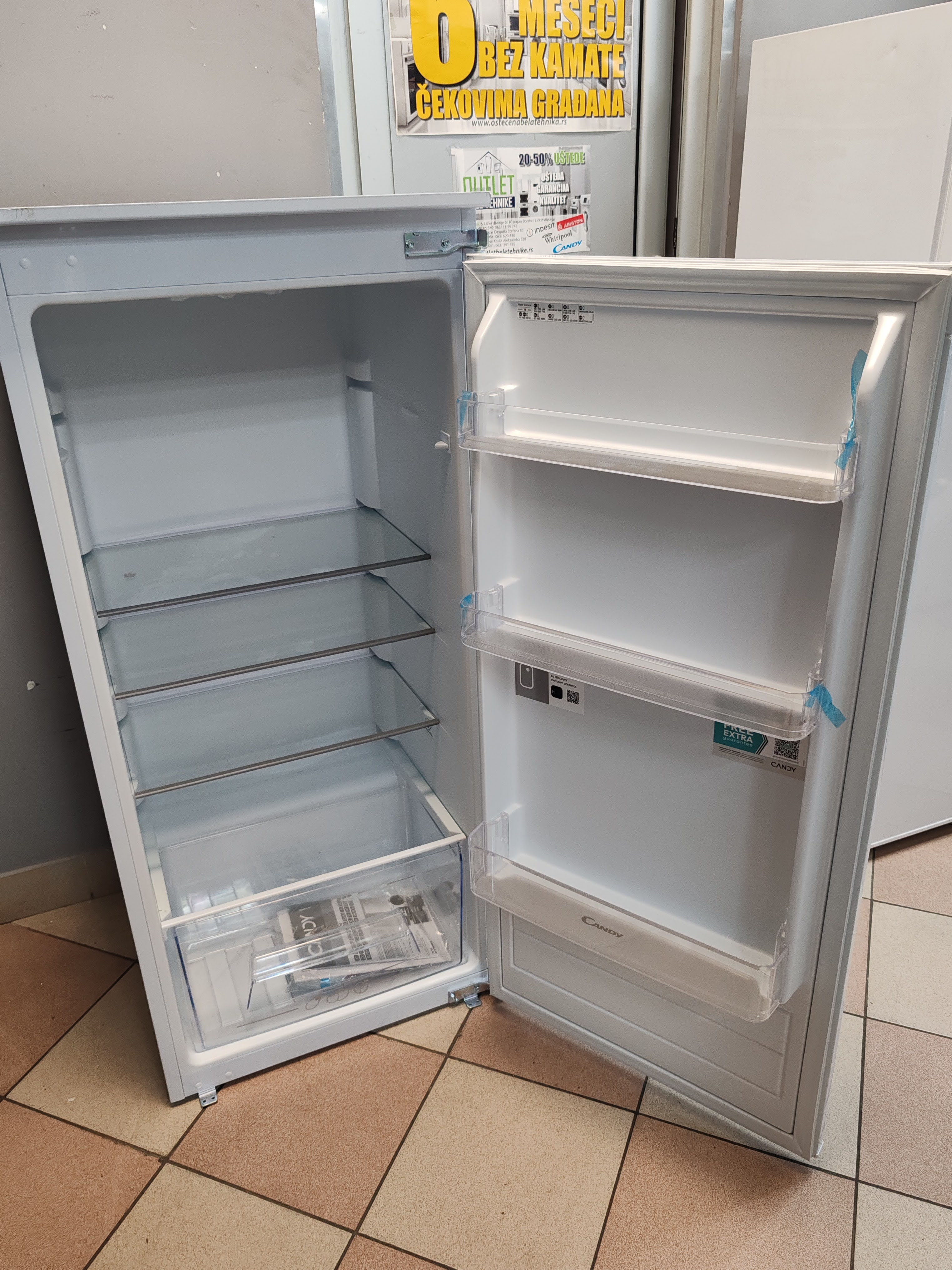 Ugradni frižider Candy CML12EI, 122 cm