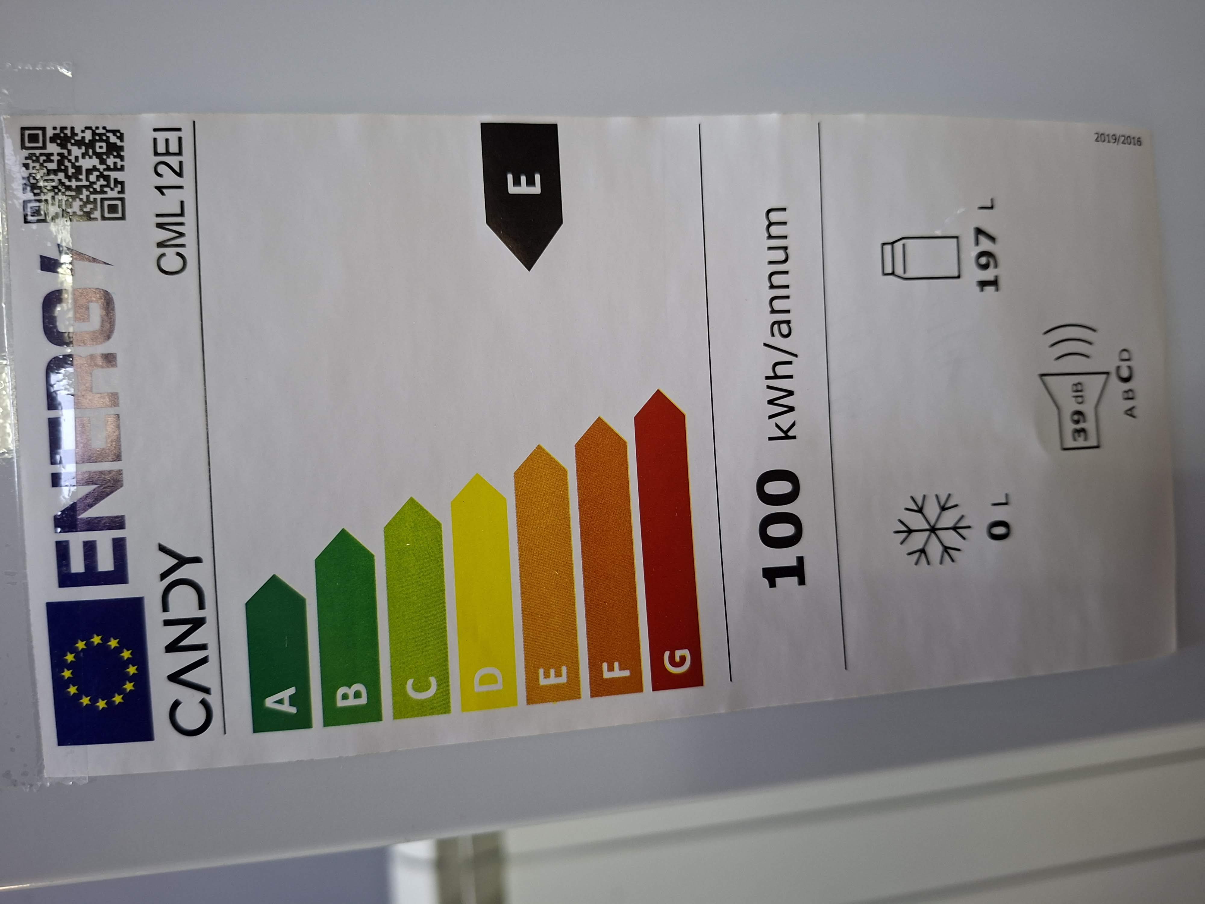 Ugradni frižider Candy CML12EI, 122 cm