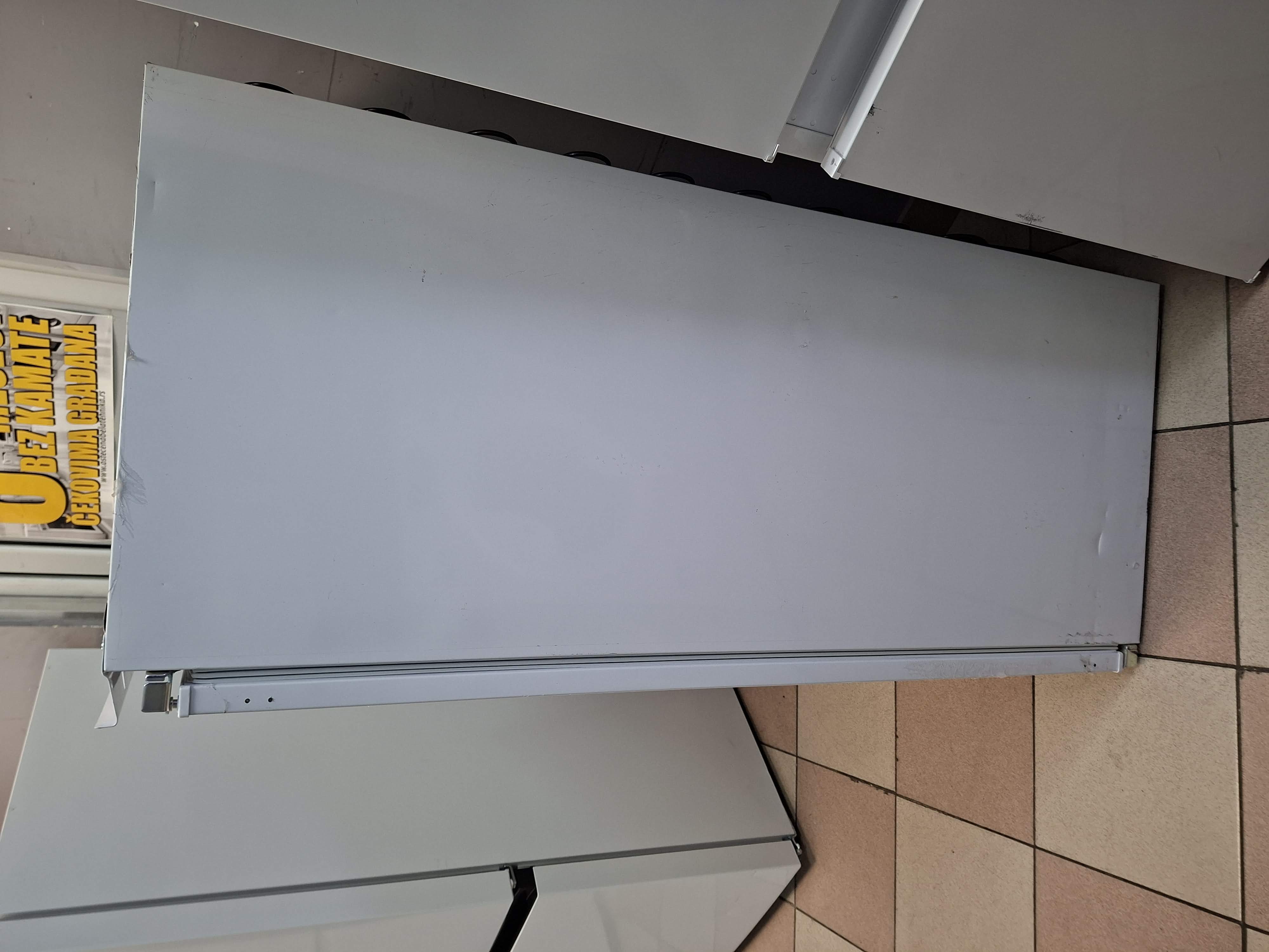 Ugradni frižider Candy CML12EI , 122 cm