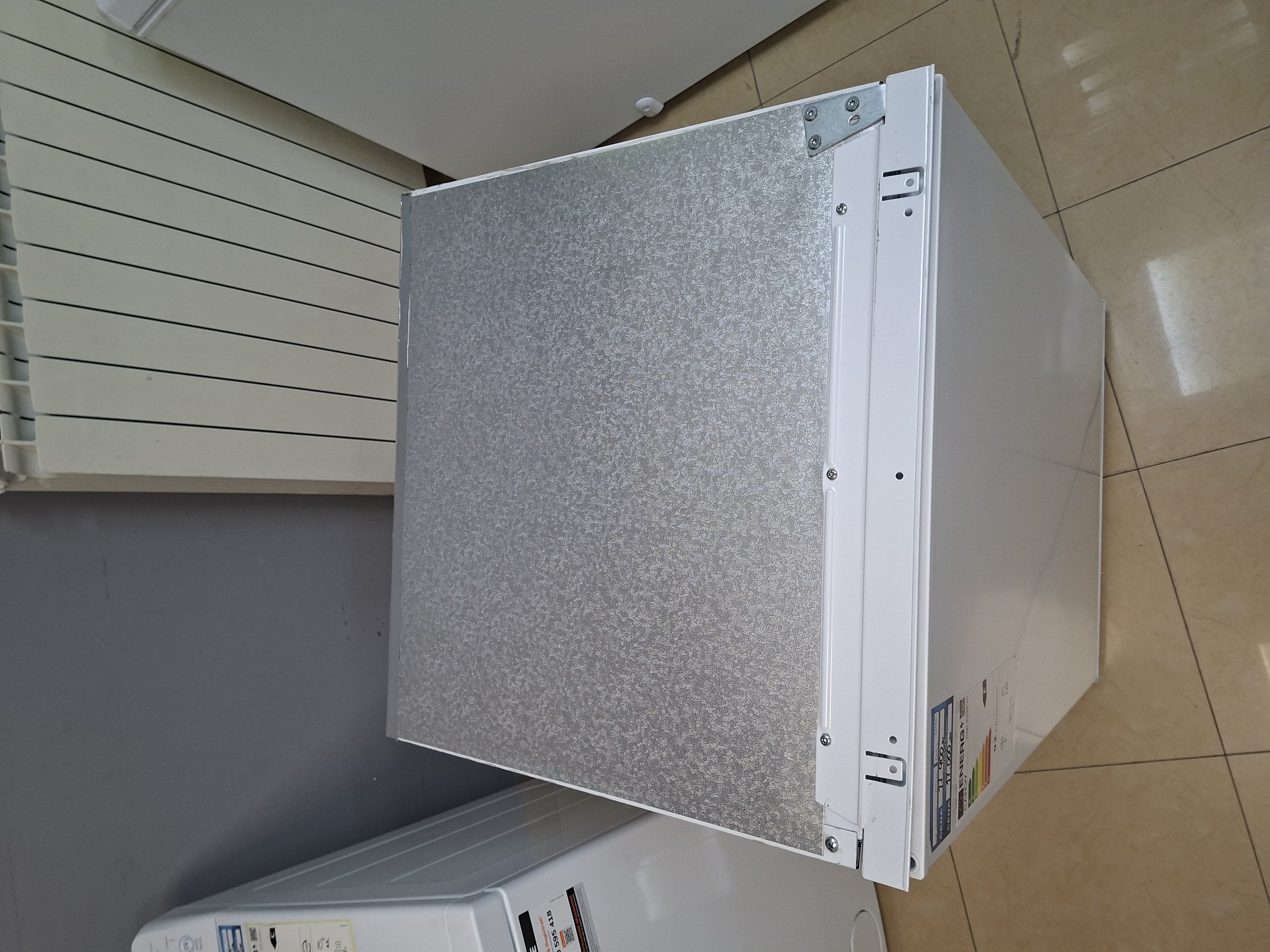 Ugradni Frižider Candy CMLS59EWI (2) , 87cm