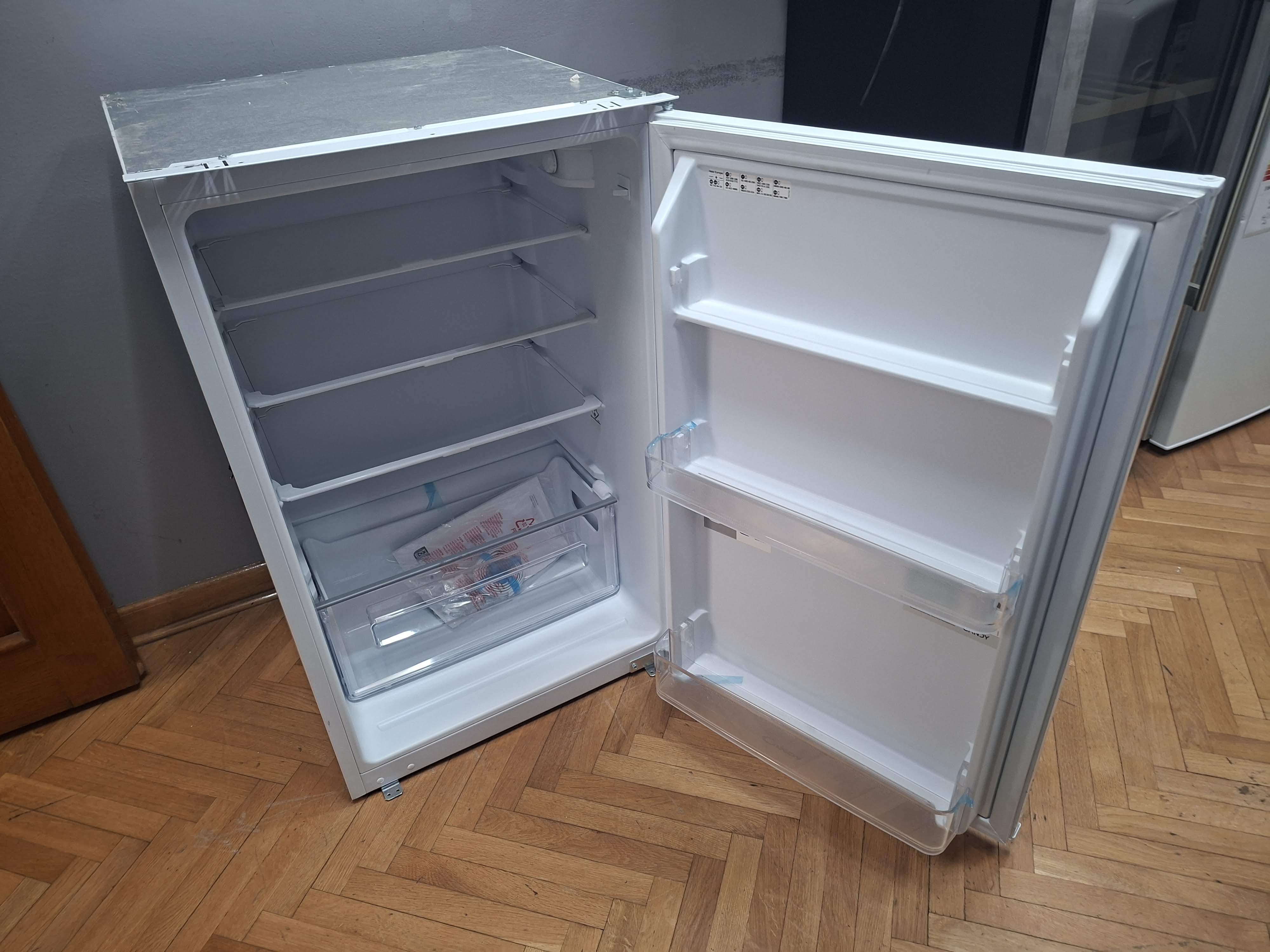 Ugradni Frižider Candy CMLS59EWI (2) , 87cm