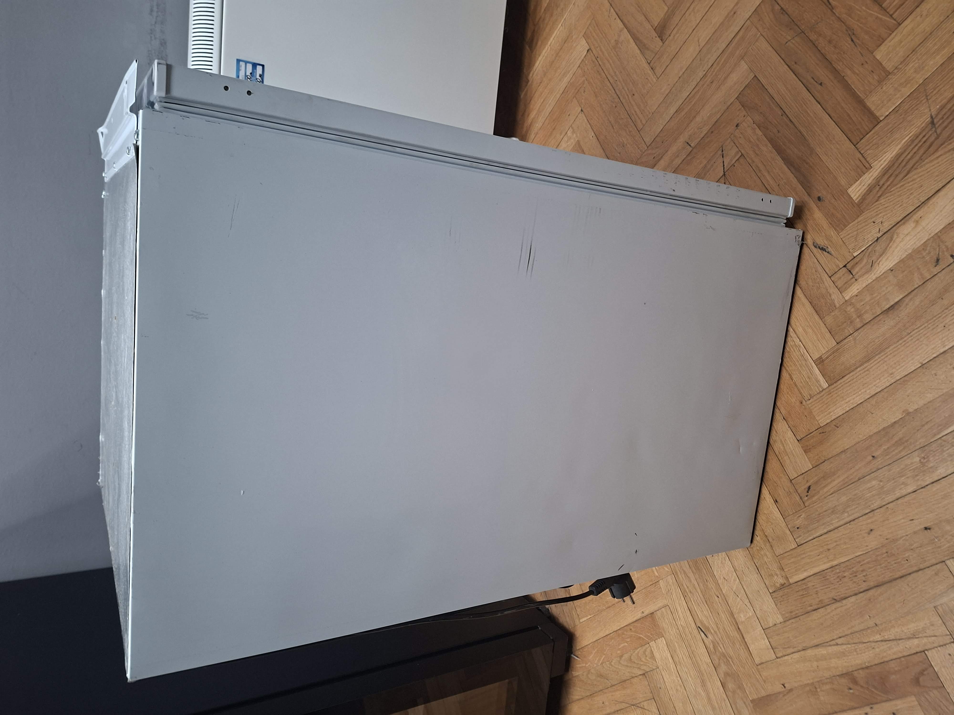 Ugradni frižider Candy CMLS59EWI, 87cm