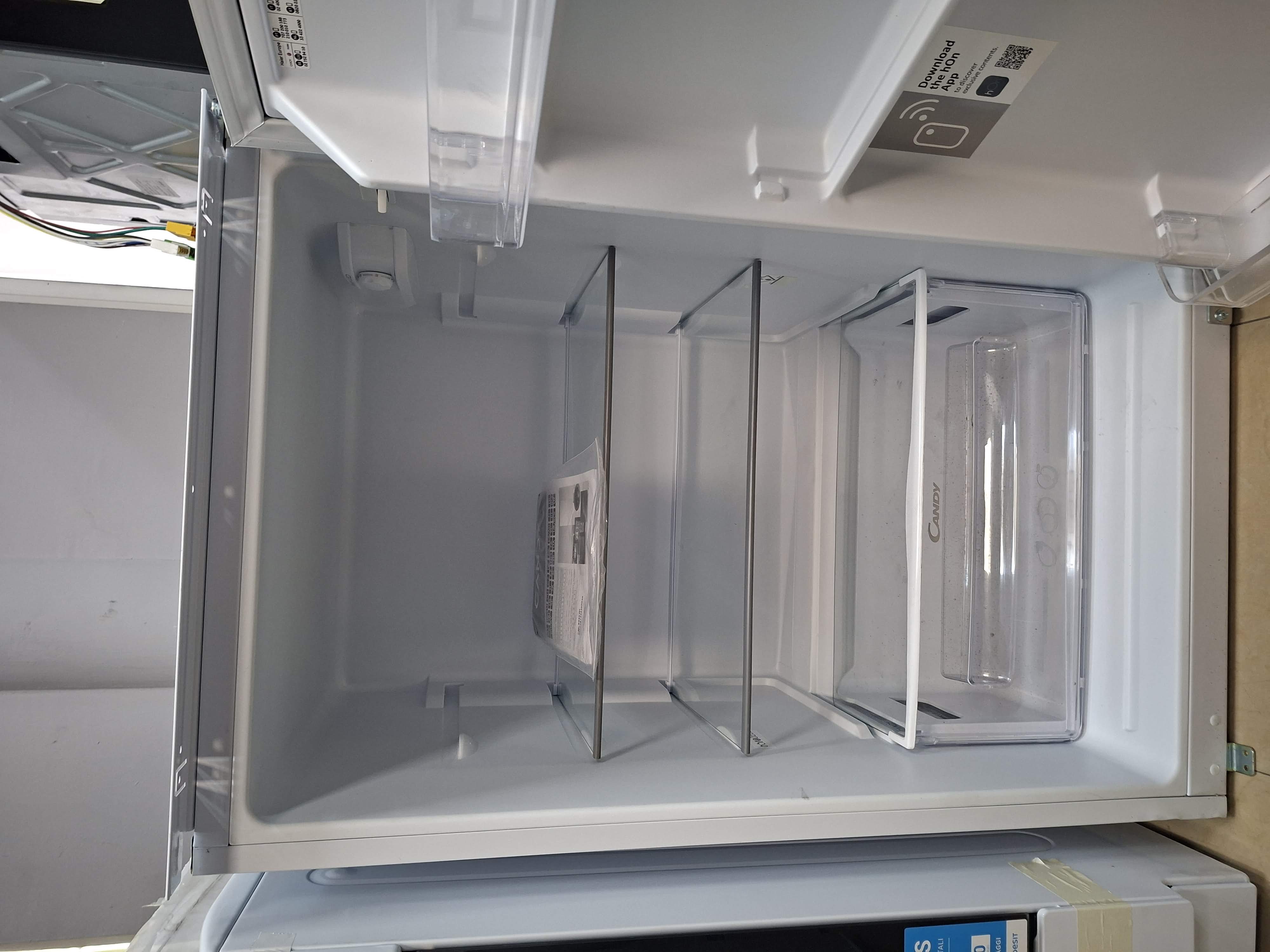 Ugradni frižider Candy CMLS59EWI, 87cm