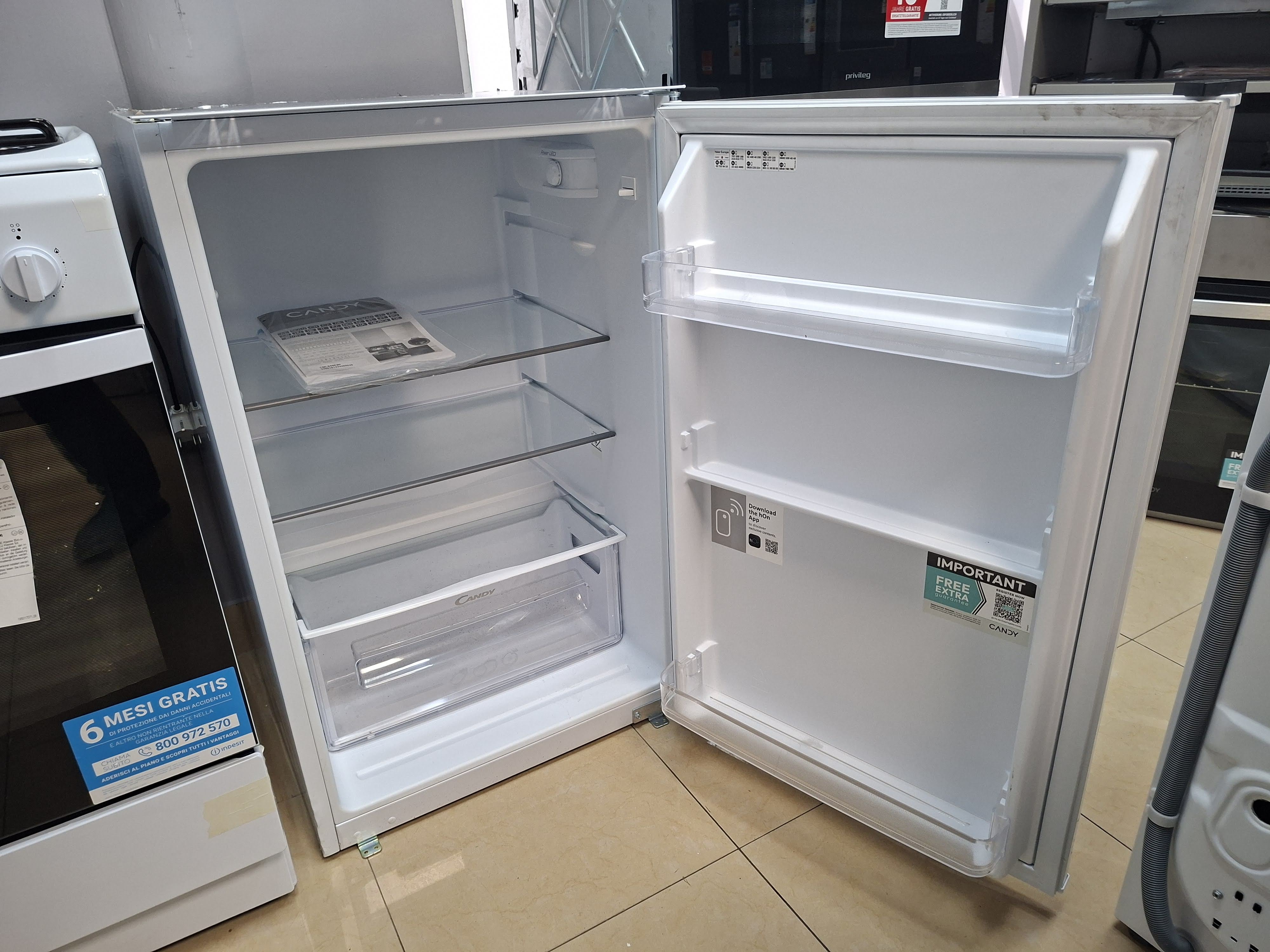 Ugradni frižider Candy CMLS59EWI, 87cm