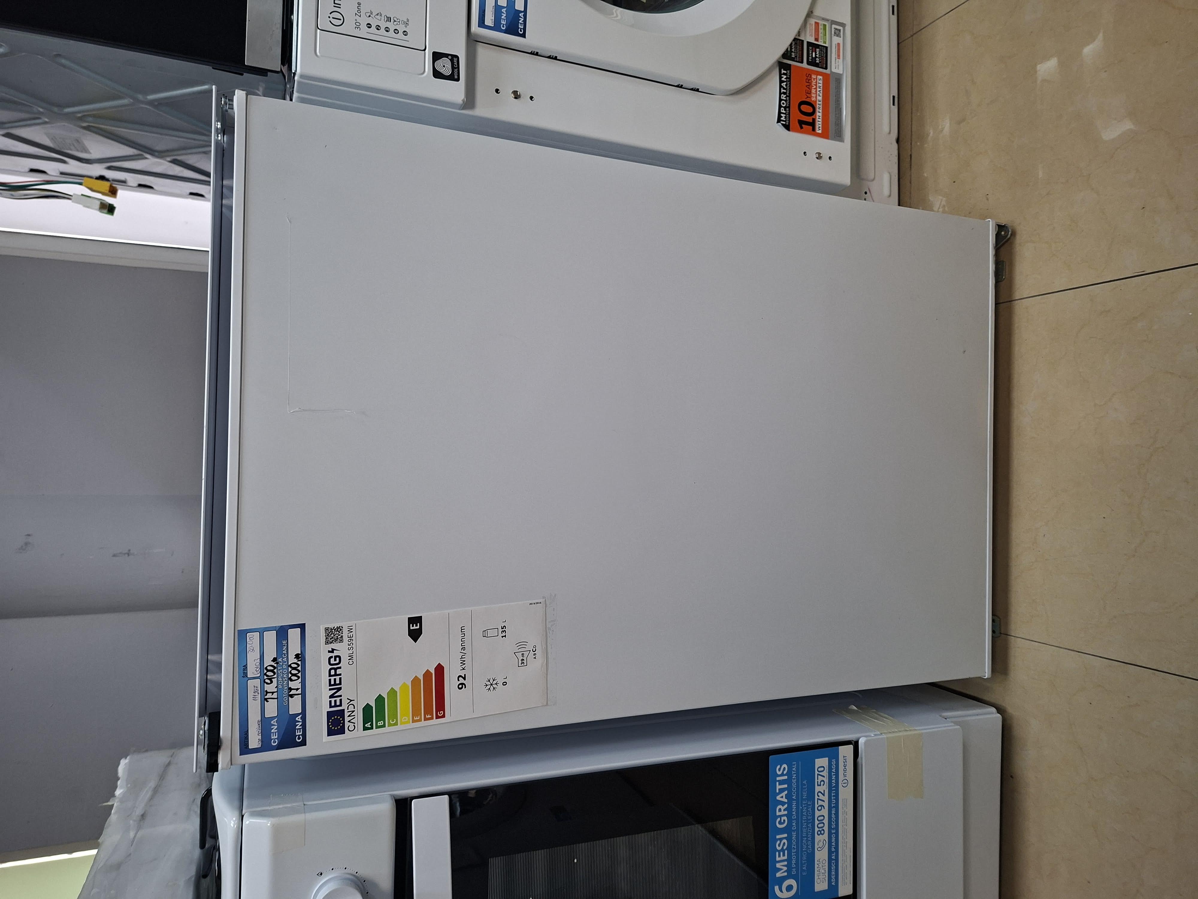 Ugradni frižider Candy CMLS59EWI, 87cm