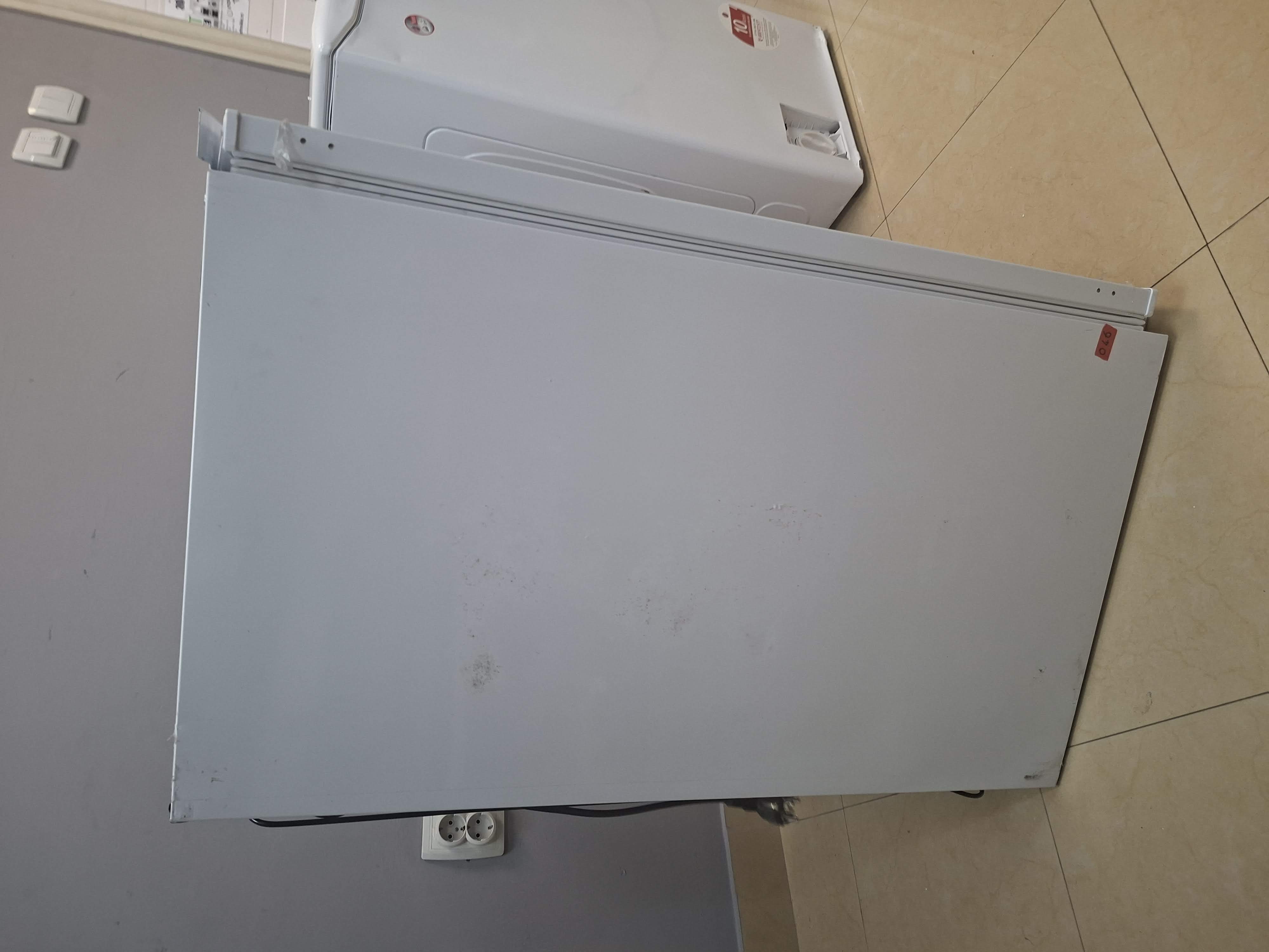 Ugradni frižider Candy CMLS59EWI, 87cm