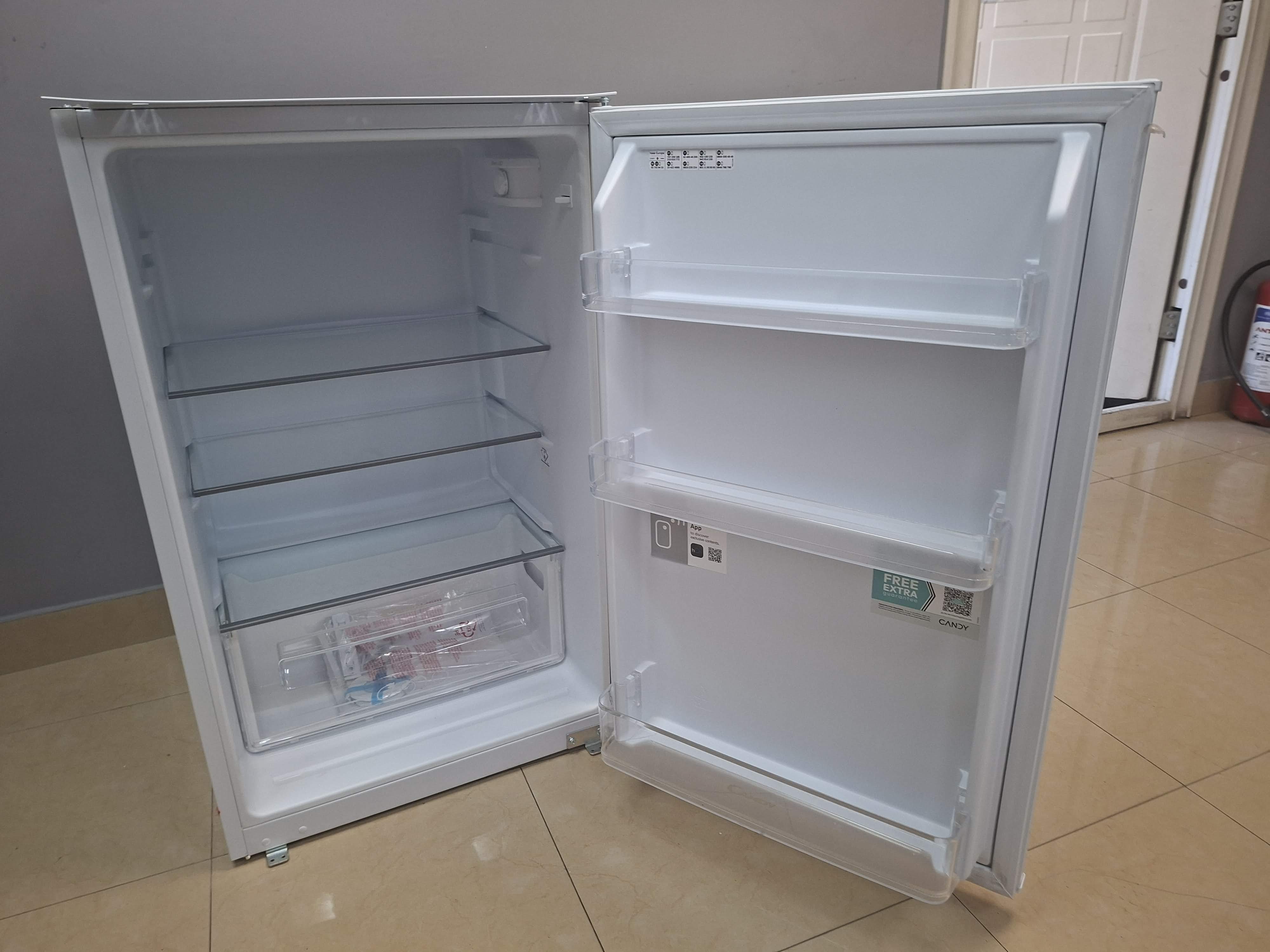 Ugradni frižider Candy CMLS59EWI, 87cm