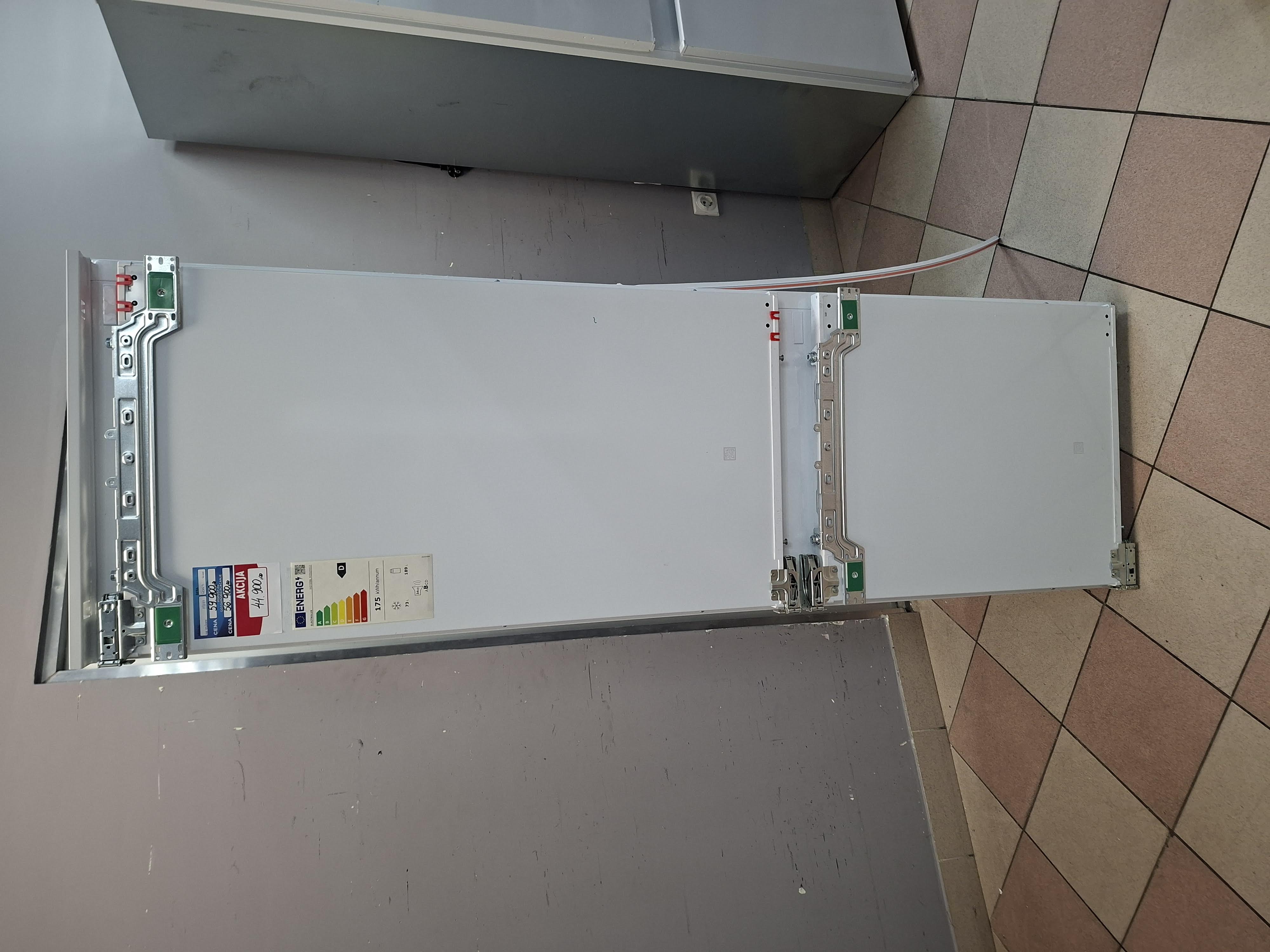 Ugradni Frižider Electrolux IK2720BL