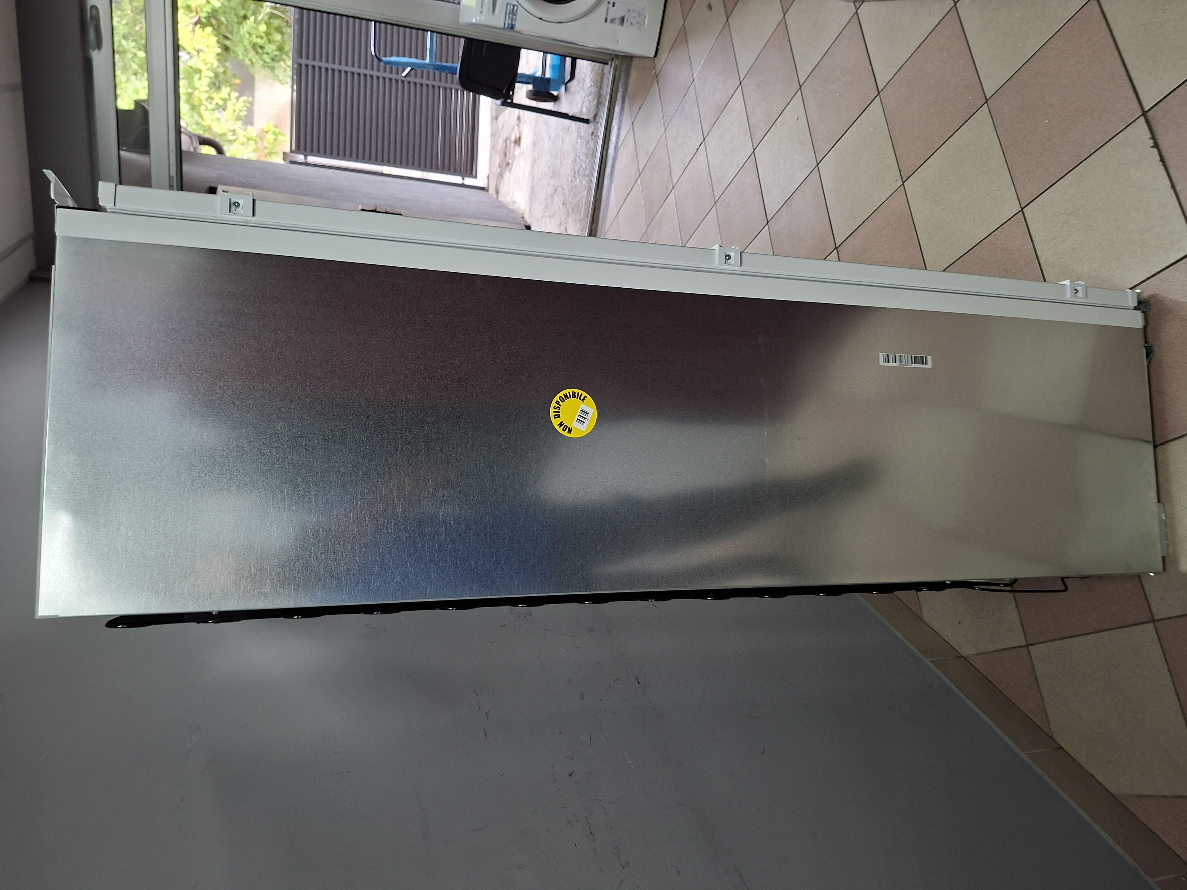 Ugradni Frižider Electrolux KRD6DE18S1 , 177cm.